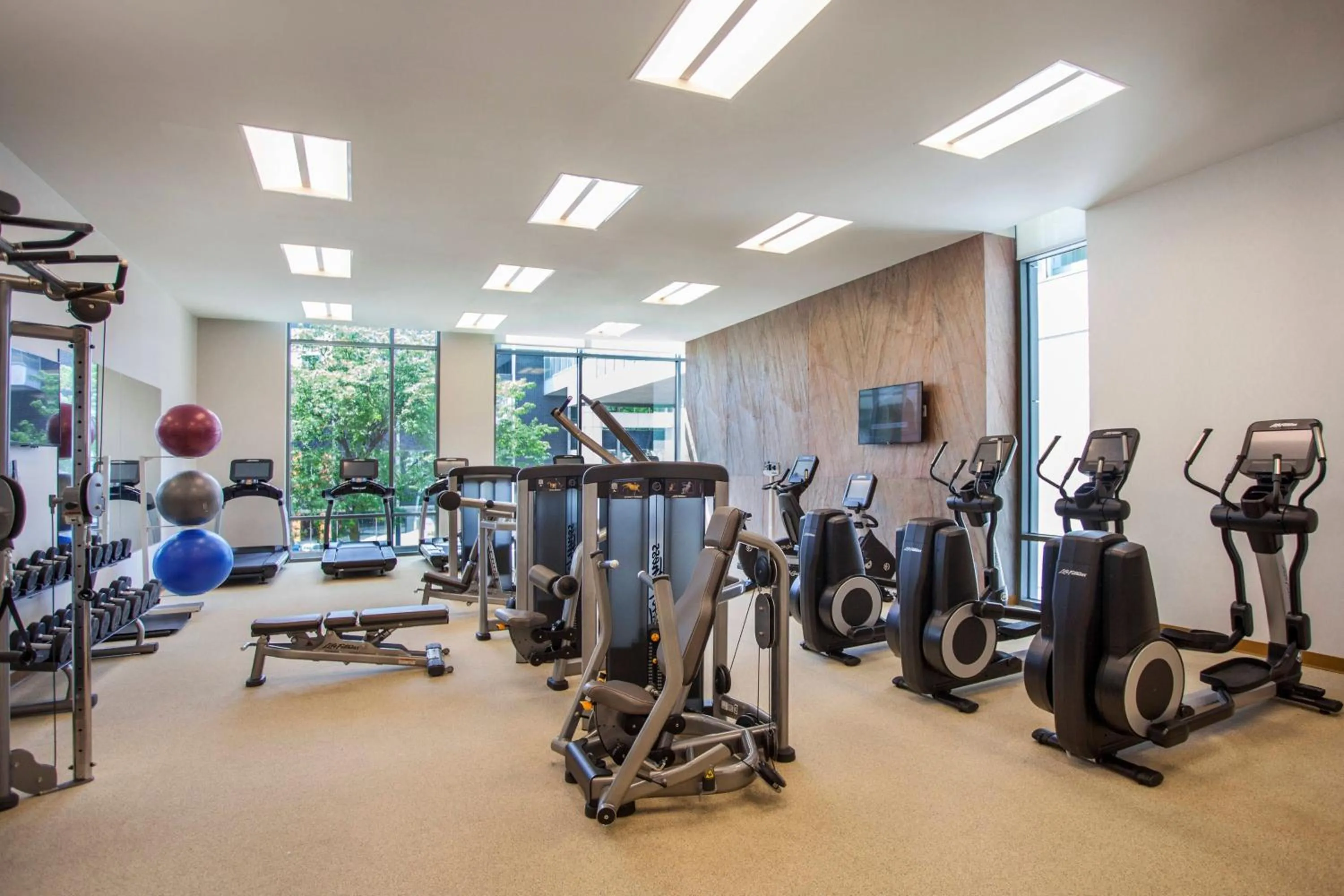 Fitness centre/facilities in The Westin Milwaukee