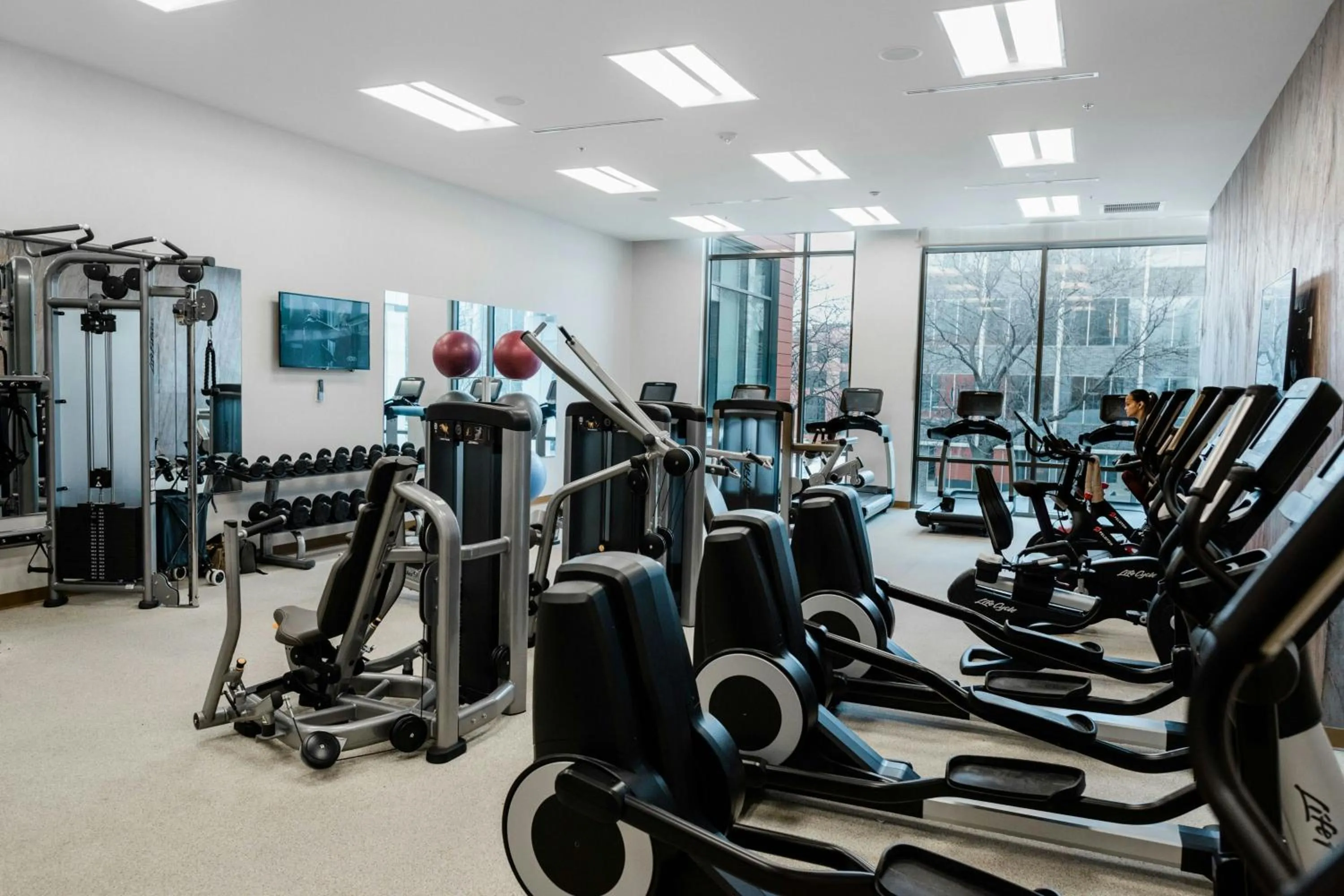 Fitness centre/facilities in The Westin Milwaukee