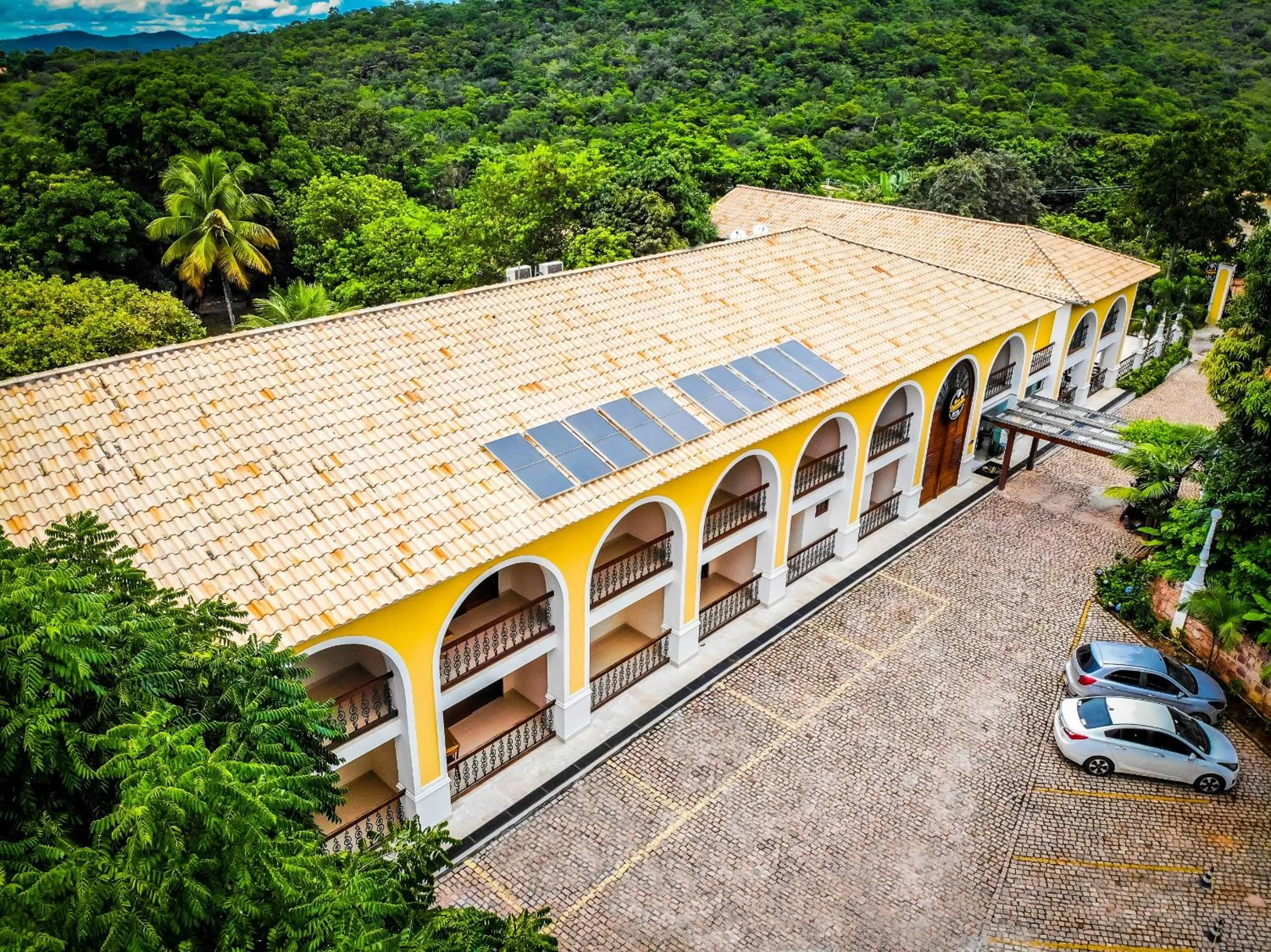 Property building in Terra dos Diamantes Hotel