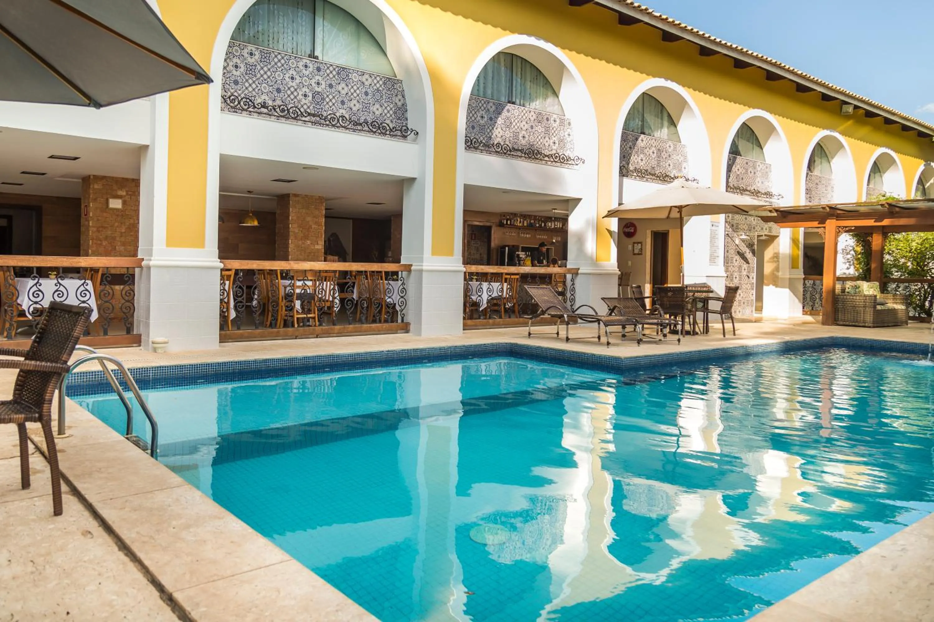 Swimming pool in Terra dos Diamantes Hotel