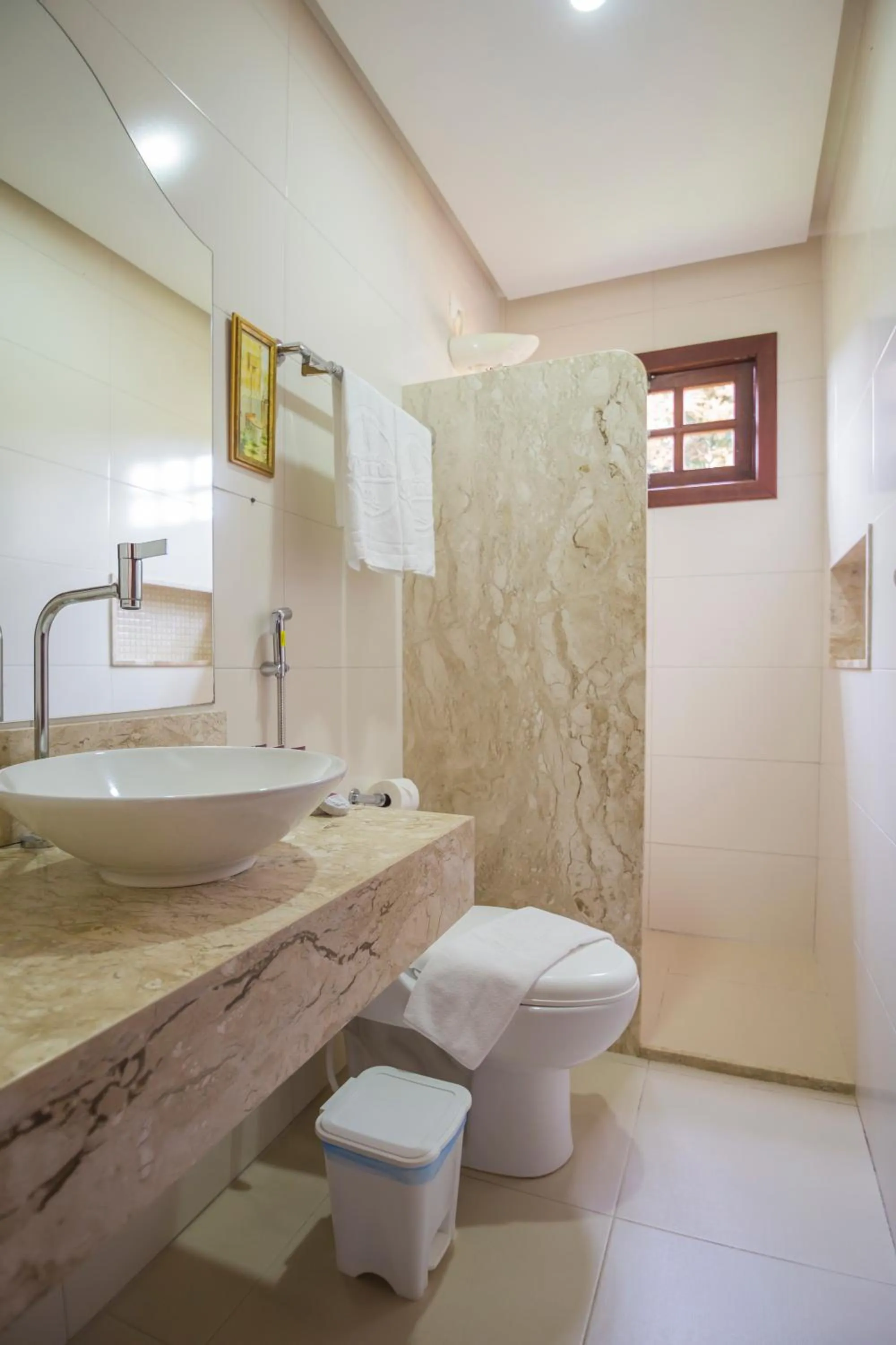 Bathroom in Terra dos Diamantes Hotel