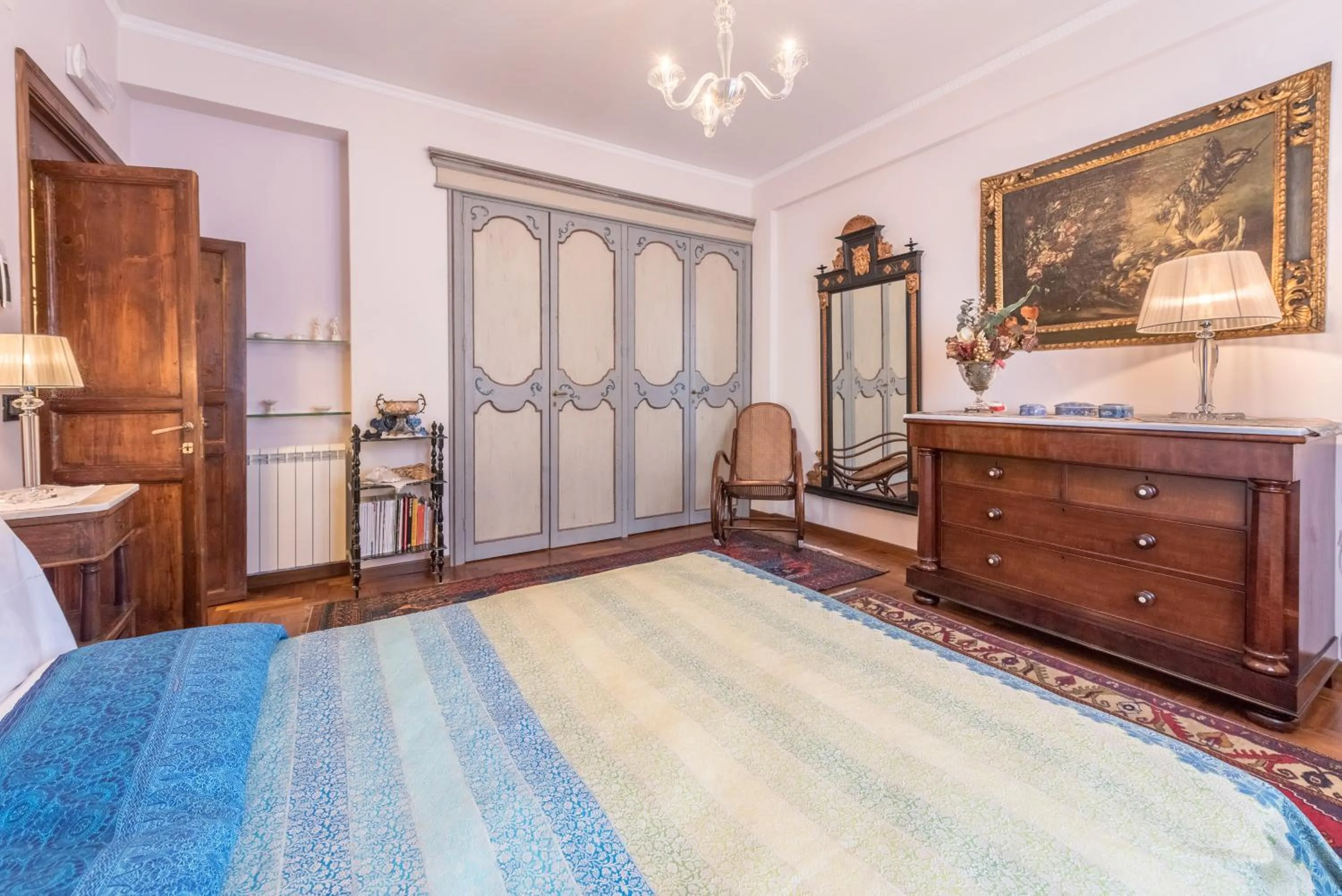 Photo of the whole room, Bed in Green Garden 2017