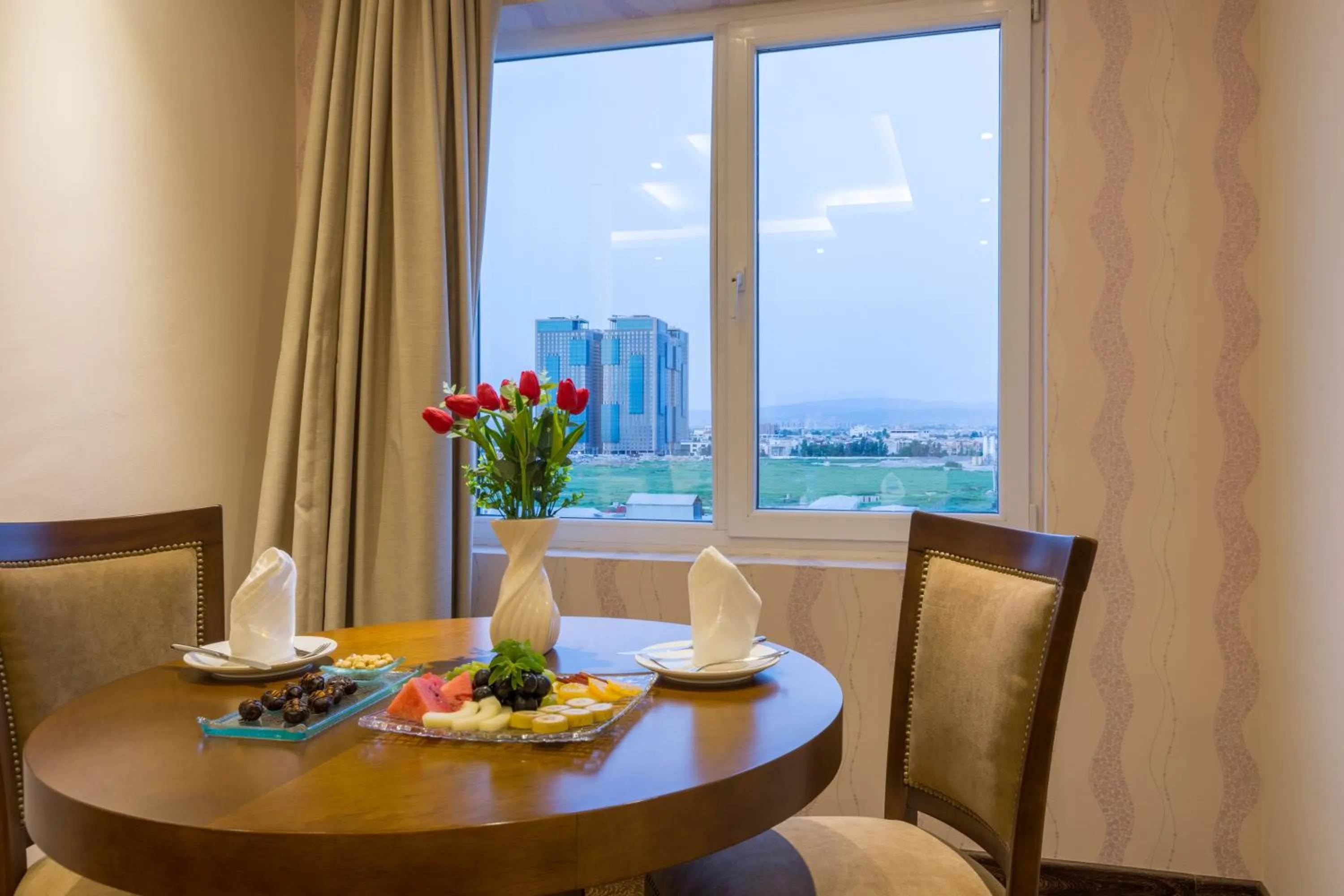Living room in La Roche Hotel