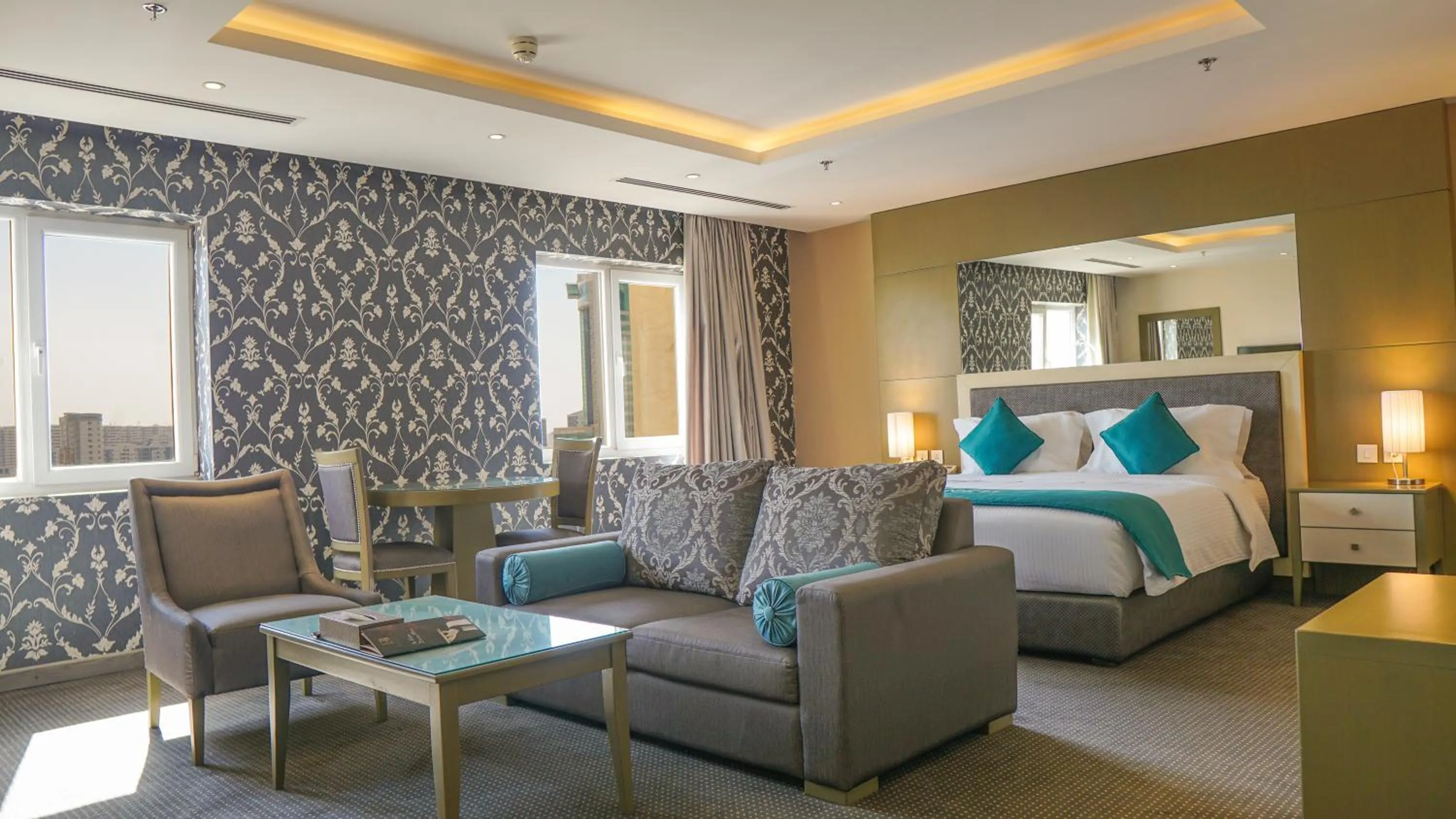 Bedroom in La Roche Hotel