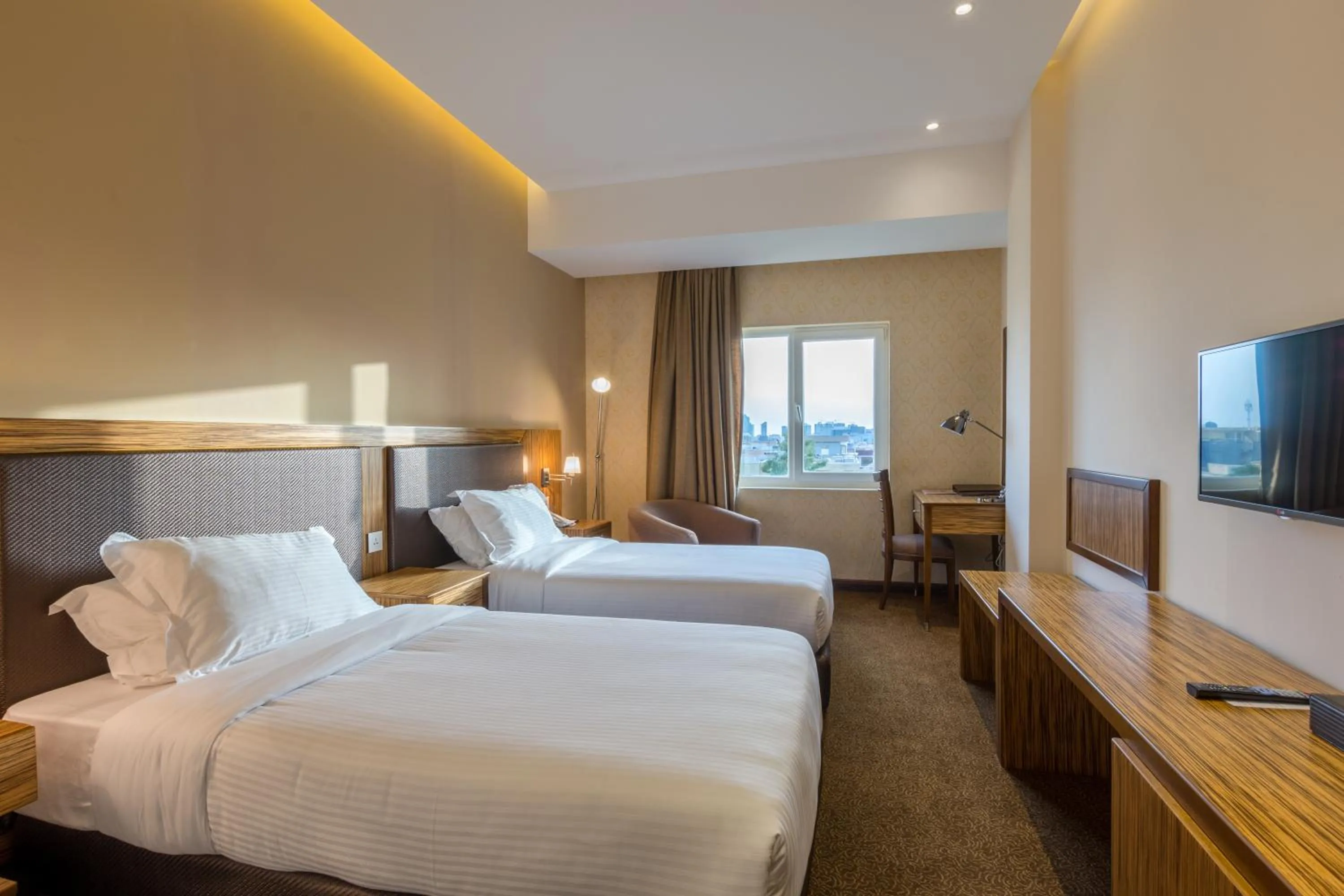 Photo of the whole room, Bed in La Roche Hotel