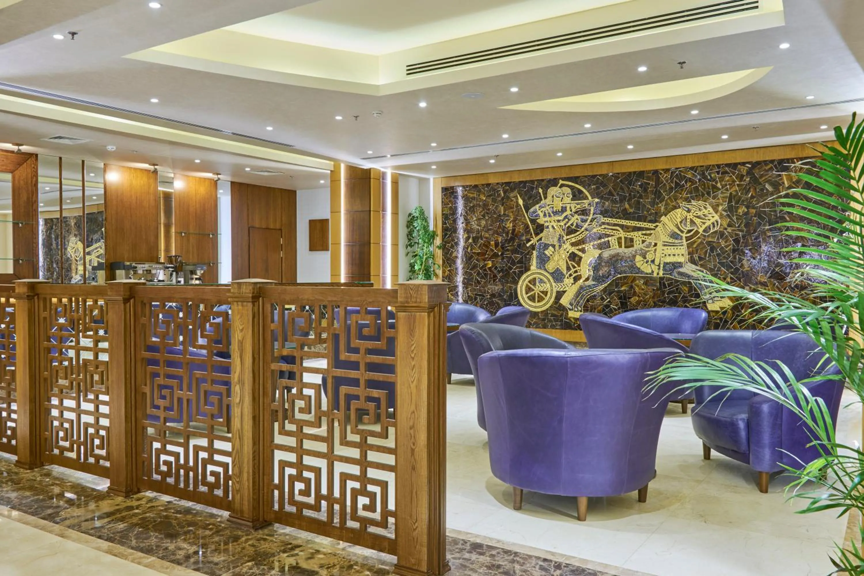 Lounge or bar in La Roche Hotel