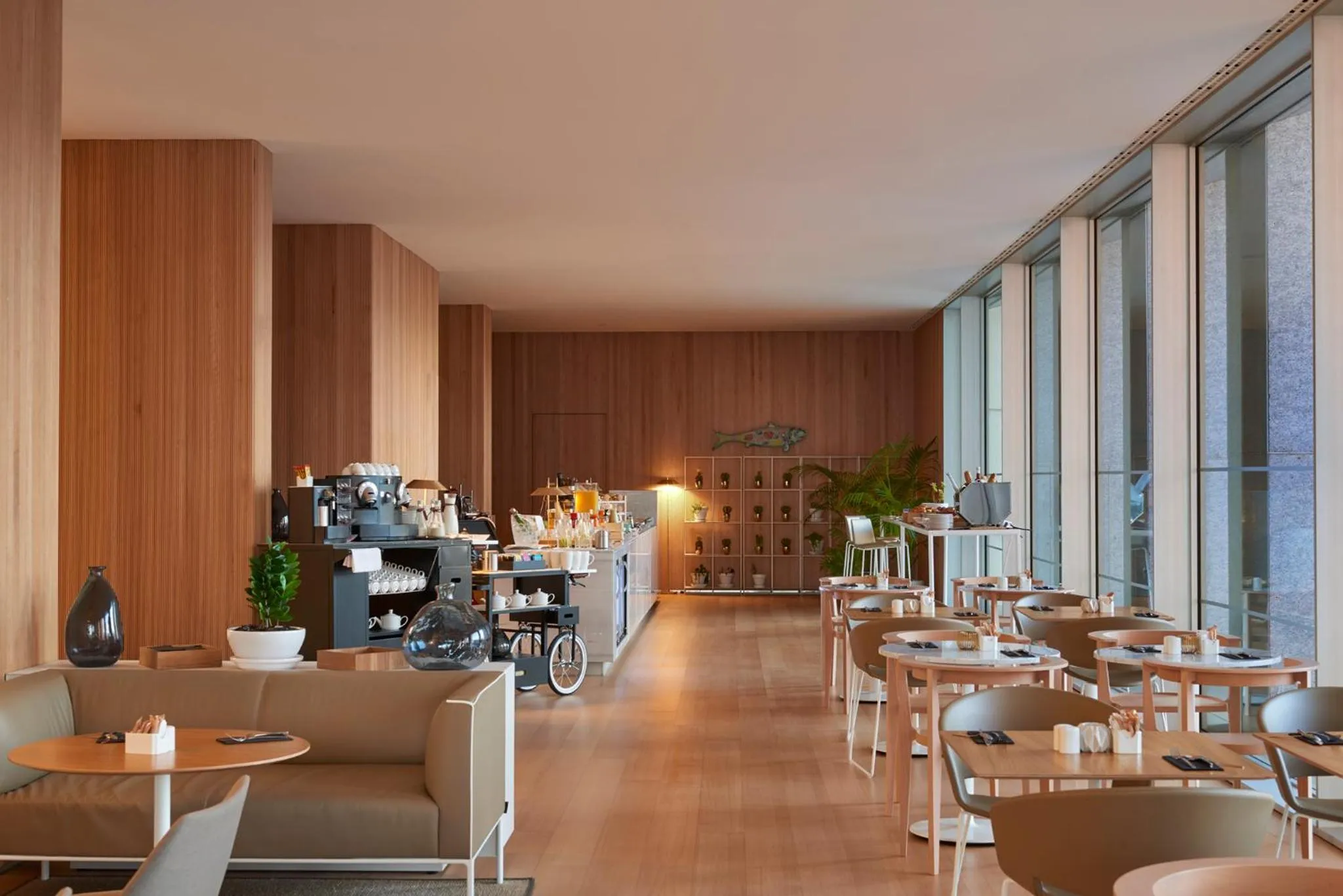 Communal lounge/ TV room in Melia Palma Bay