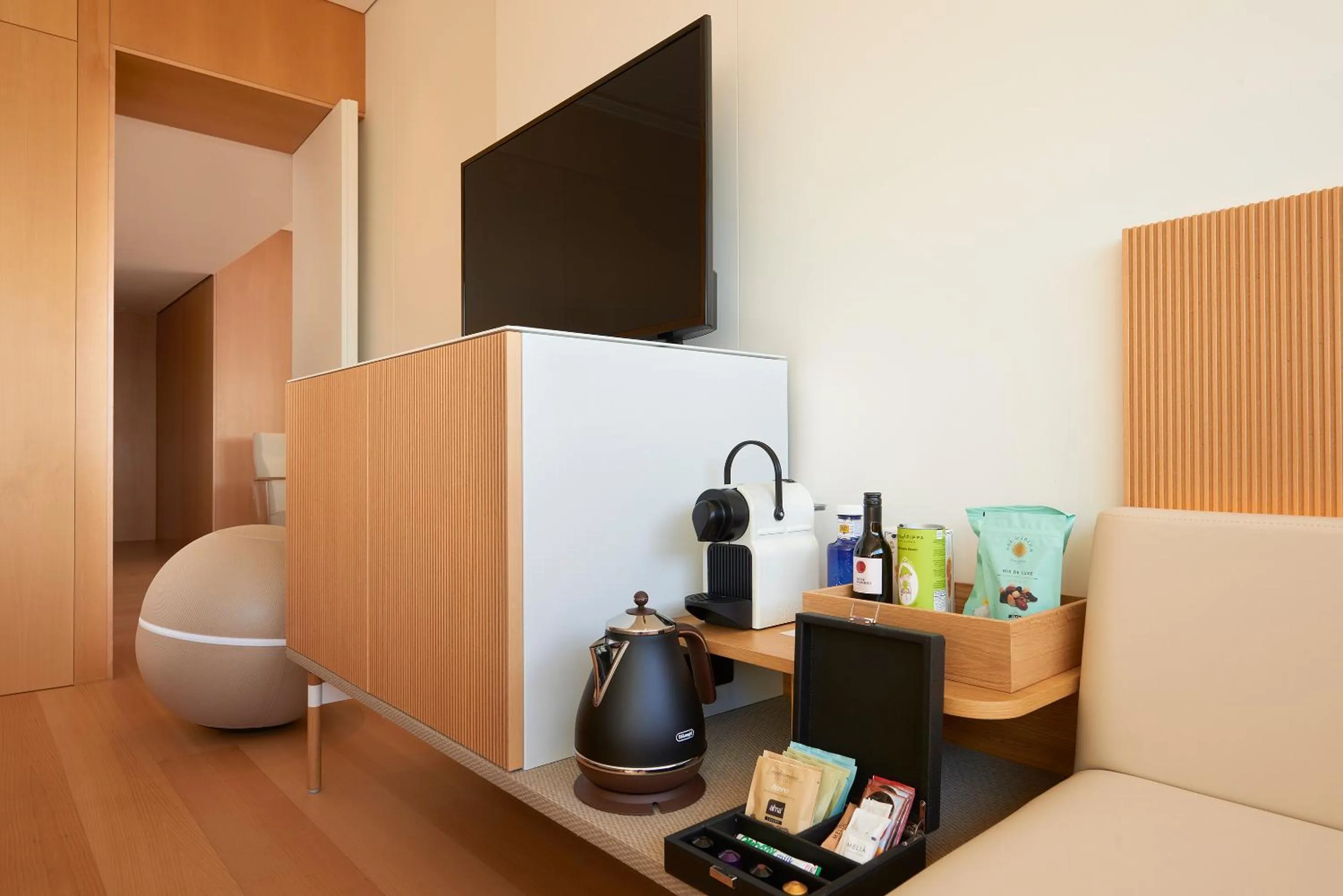 TV and multimedia in Melia Palma Bay