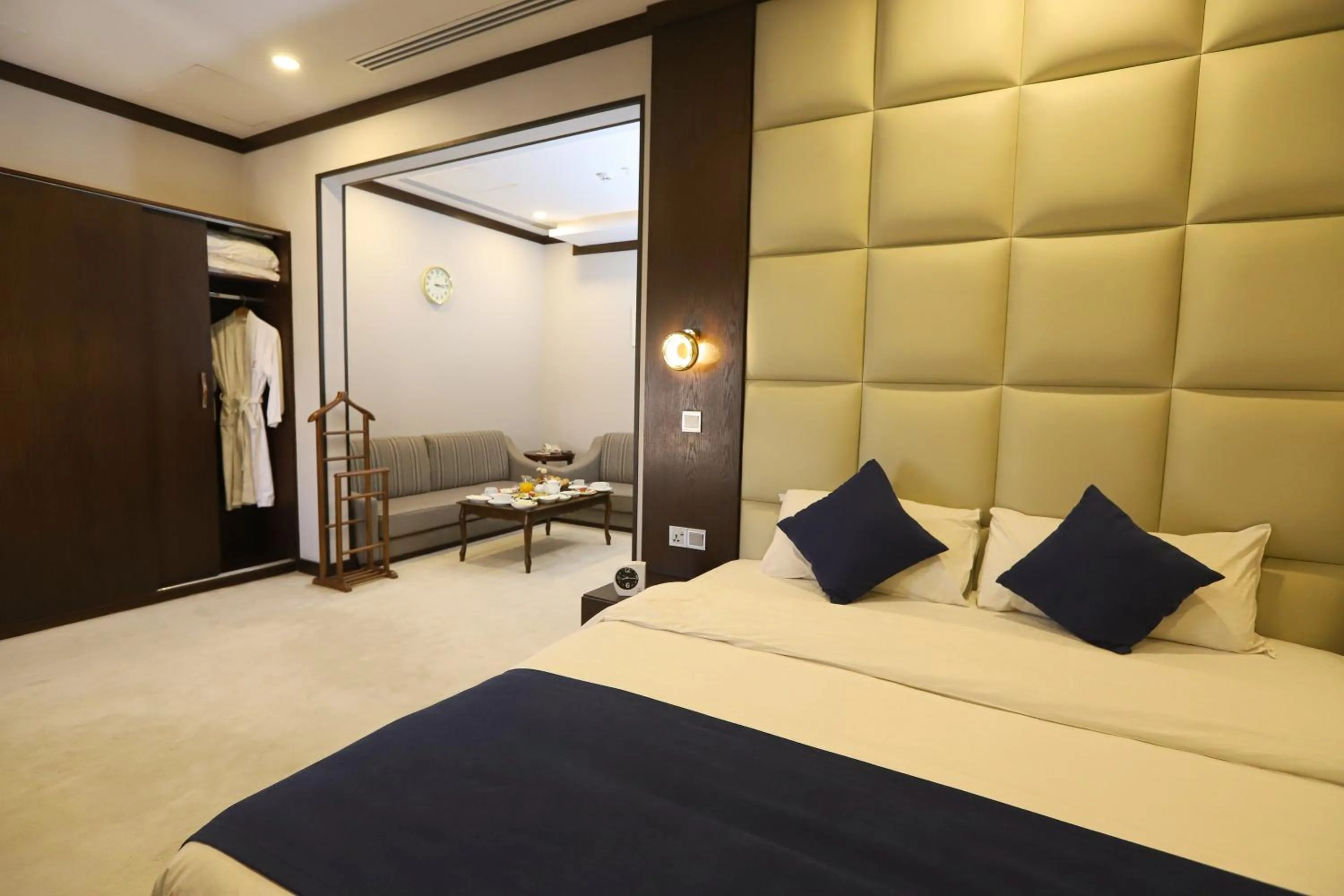 Bed in Paris Plaza Hotel