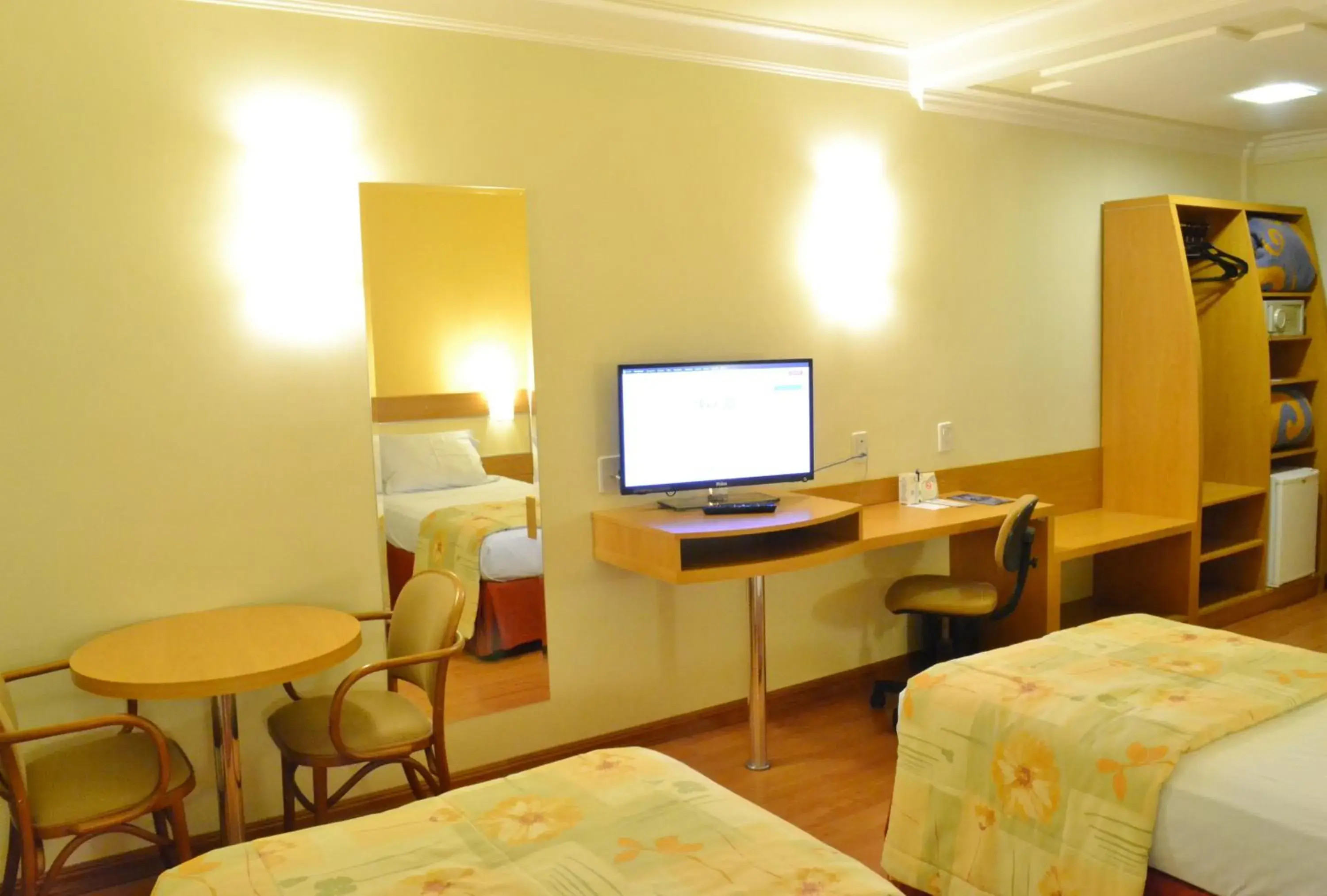 Single Room in Itatiaia Hotel Passo Fundo Single Room in Itatiaia Hotel Passo Fundo