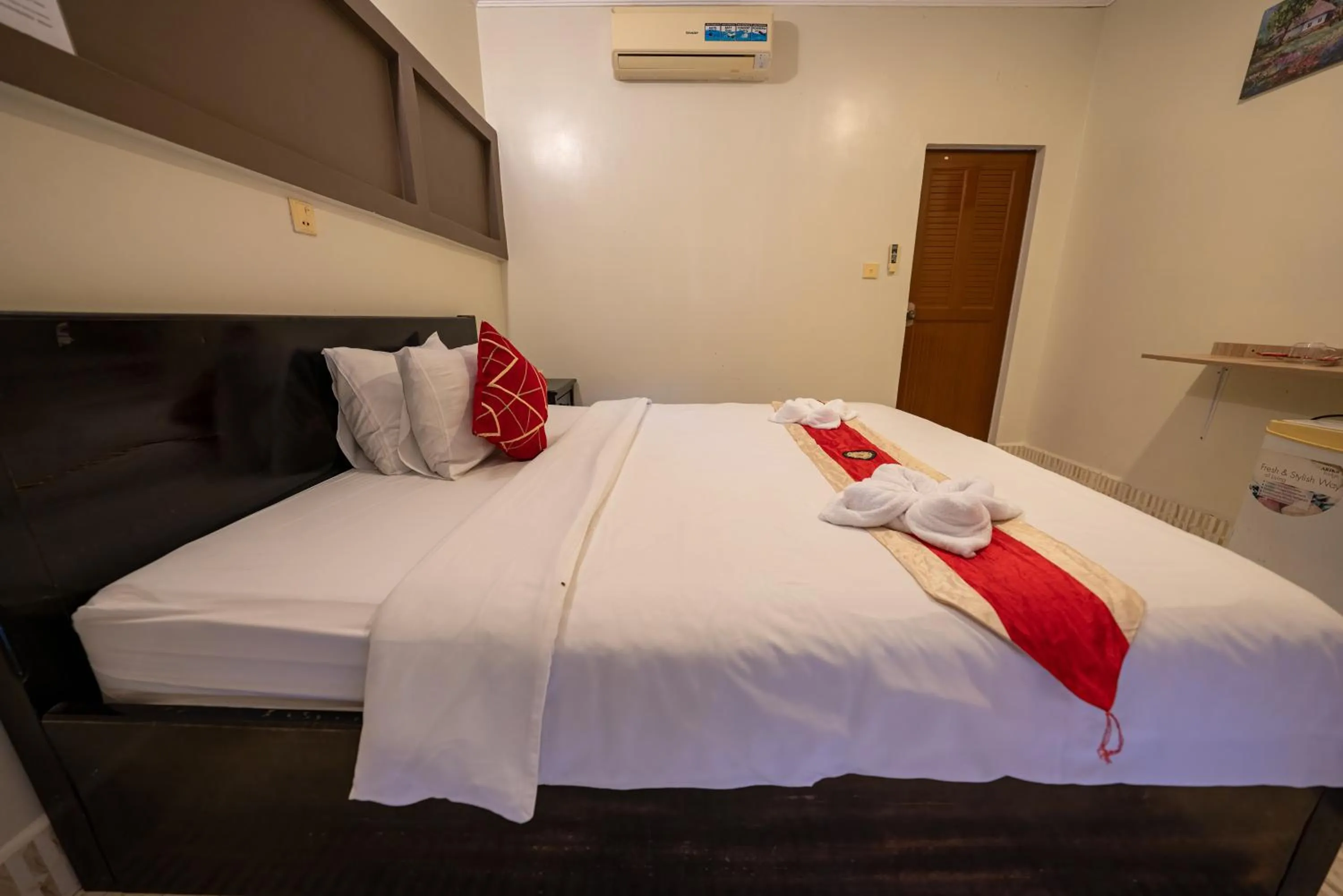 Bed in Hello Kampot Resort