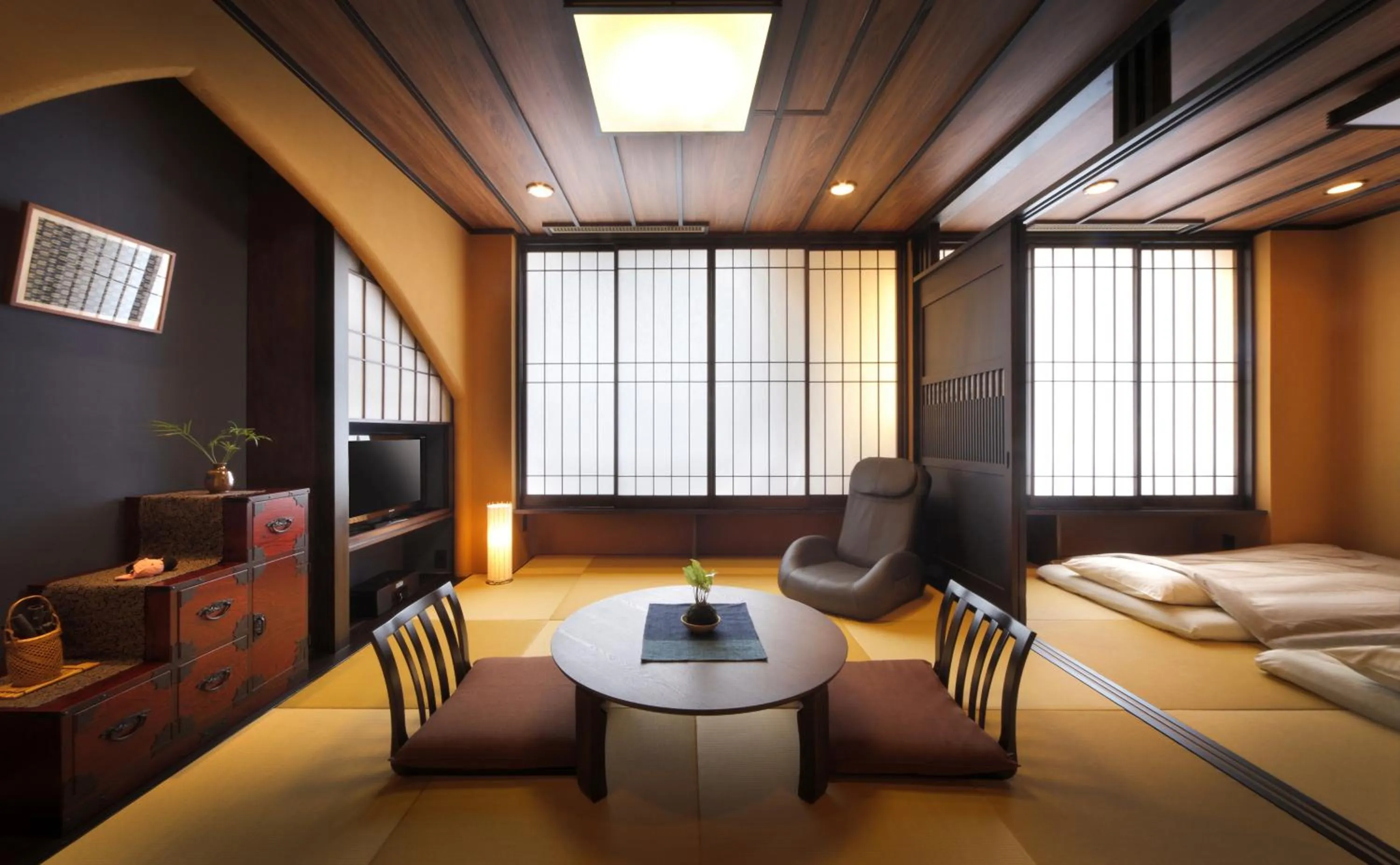 Photo of the whole room, Bed in 旅館かわな -Ryokan Kawana-