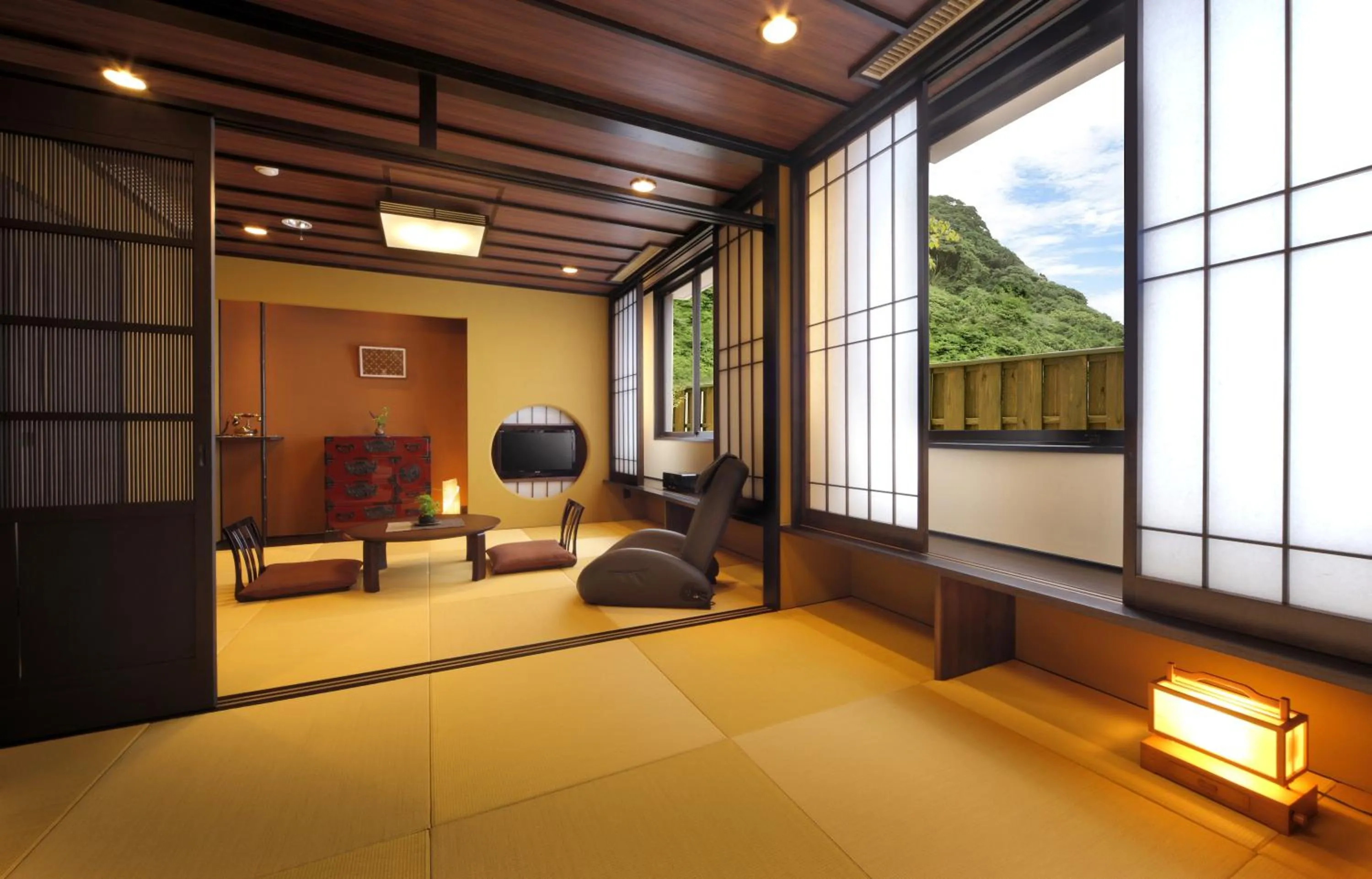 Photo of the whole room in 旅館かわな -Ryokan Kawana-