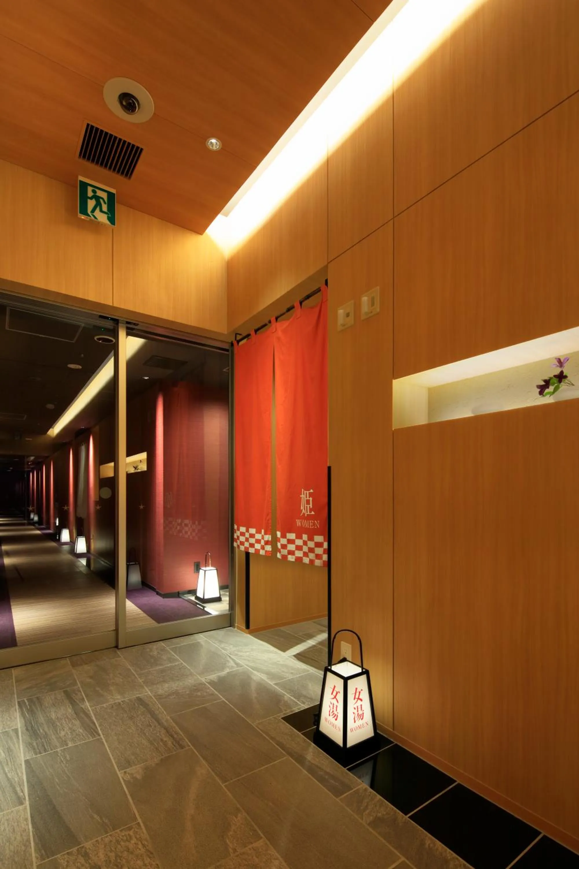 Public Bath in THE SINGULARI HOTEL & SKYSPA at UNIVERSAL STUDIOS JAPAN