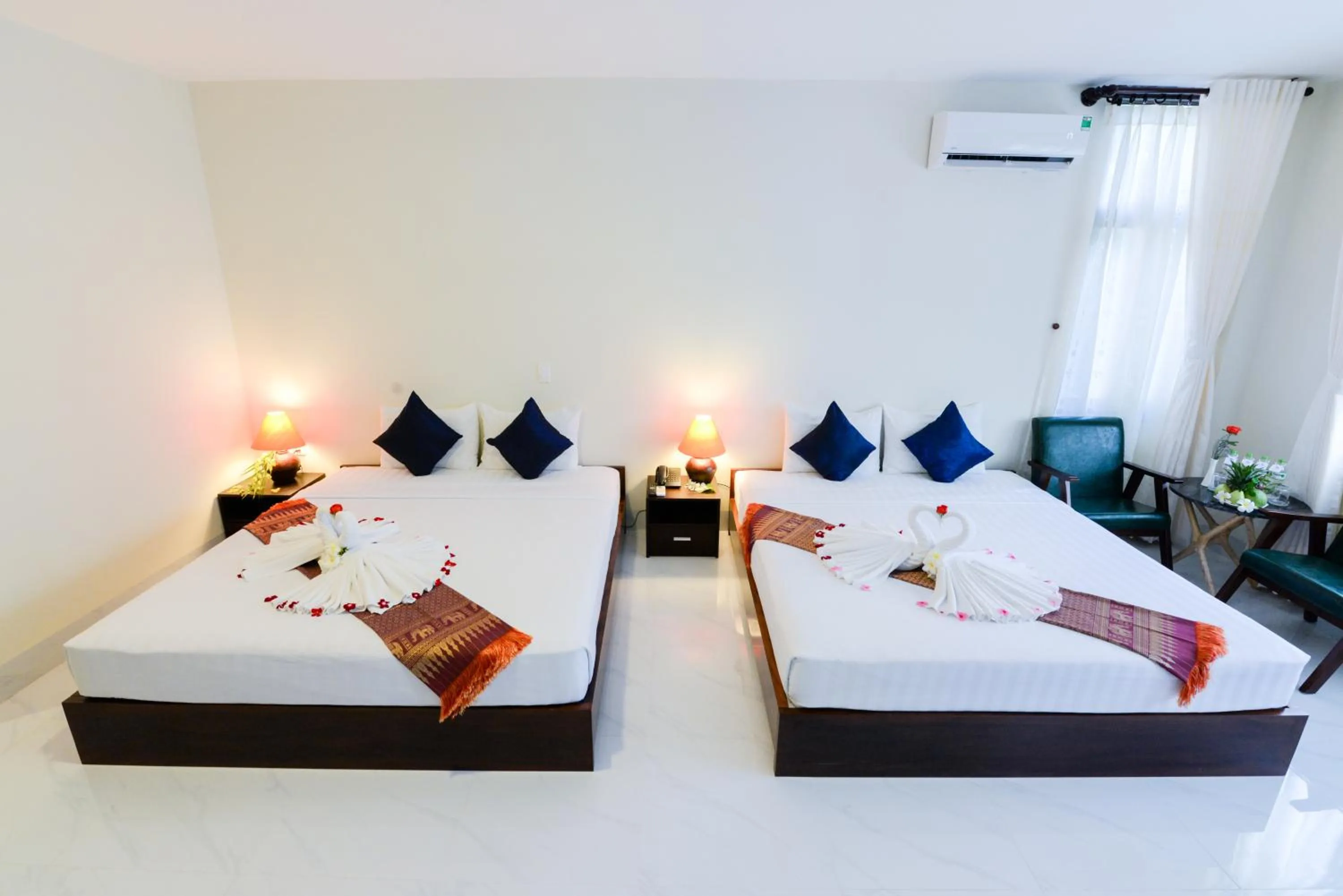 Bed in Four Oceans Beach Resort - Bon Bien Mui Ne