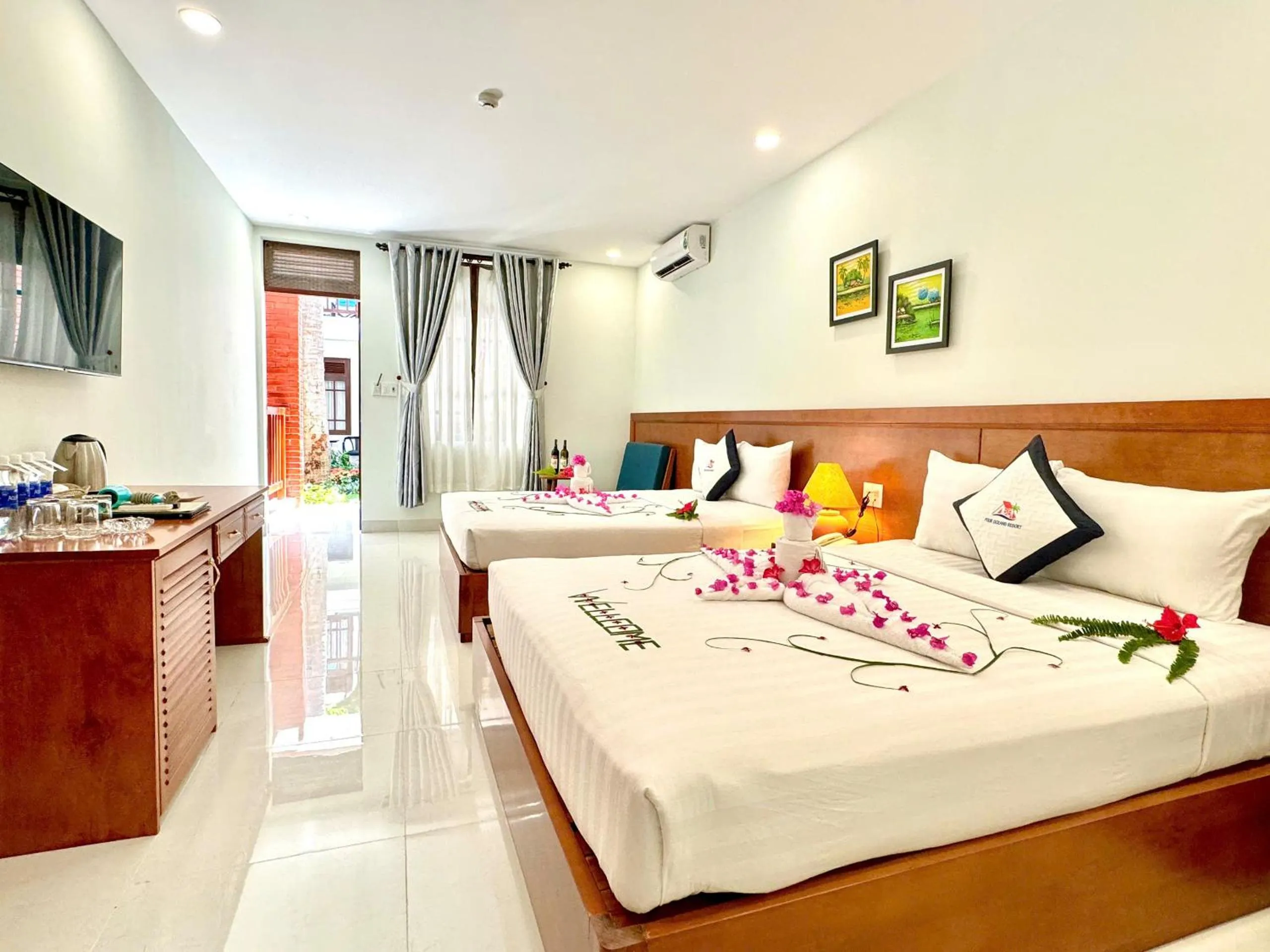 Bed in Four Oceans Beach Resort - Bon Bien Mui Ne
