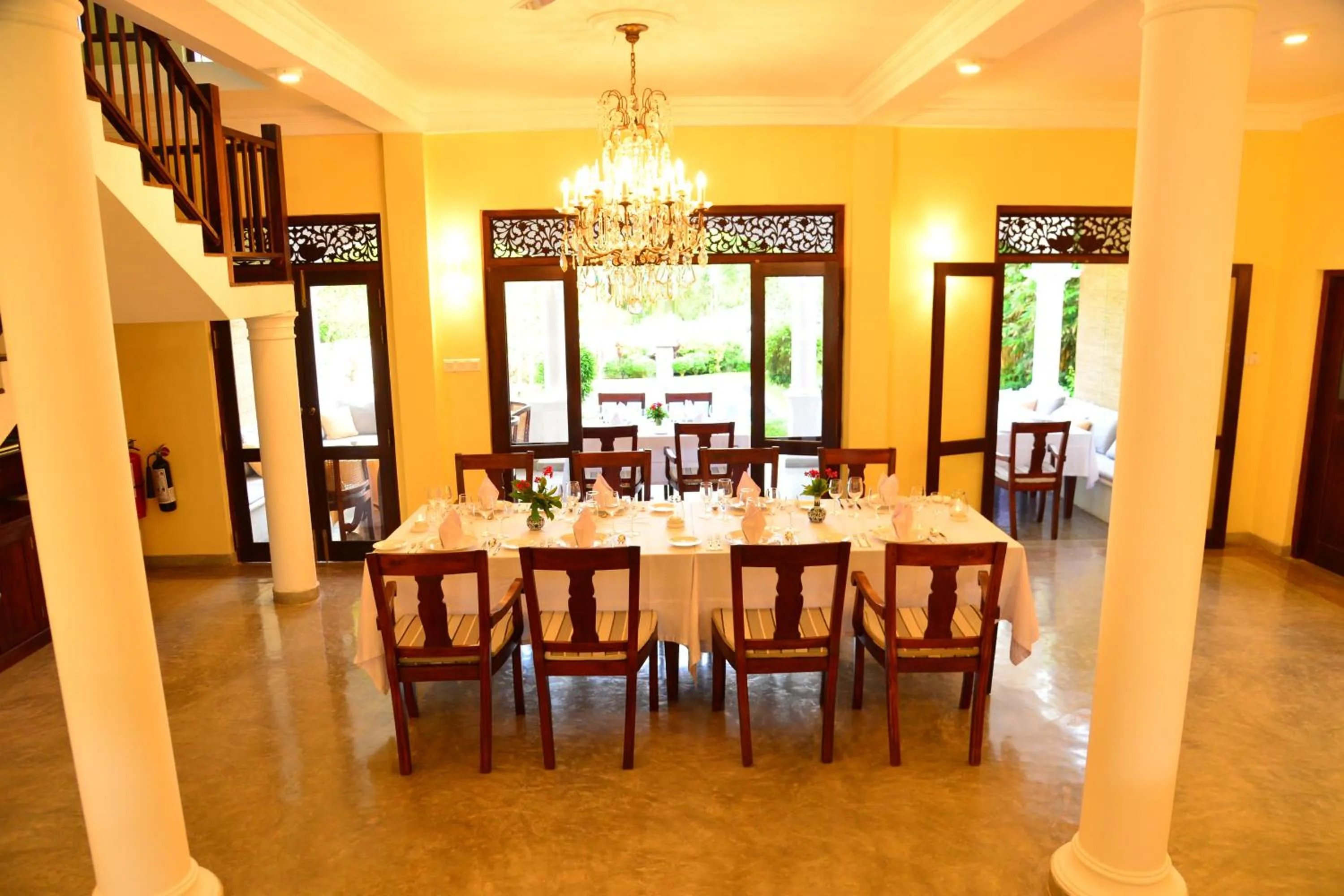 Restaurant/places to eat in Boutique Villa Shanthi