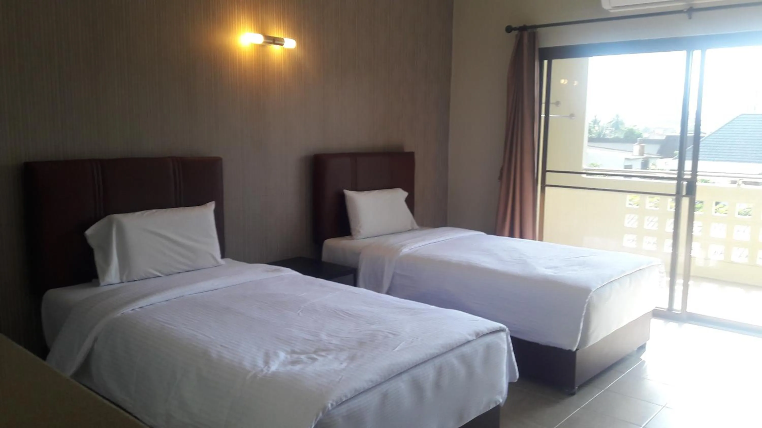 Bed in Mana Residence