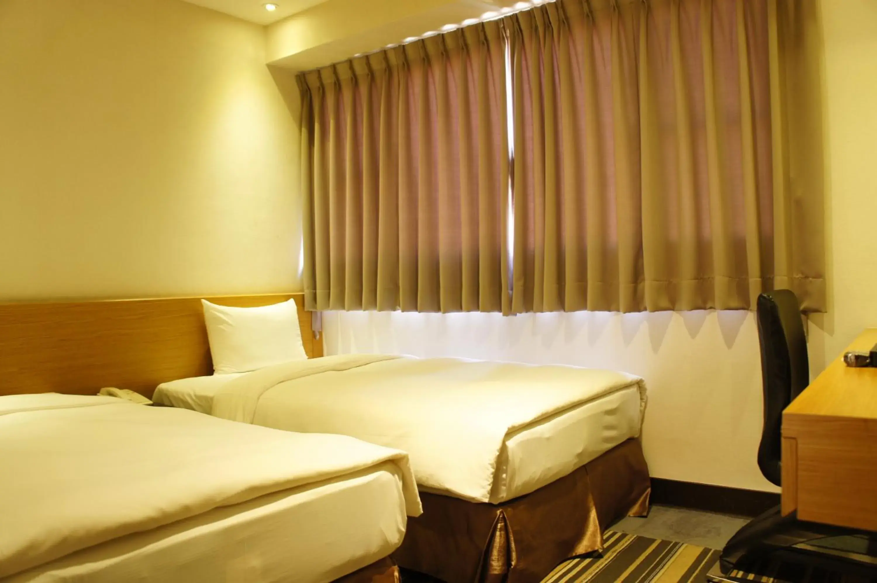 Standard Twin Room in Country Garden Hotel Standard Twin Room in Country Garden Hotel