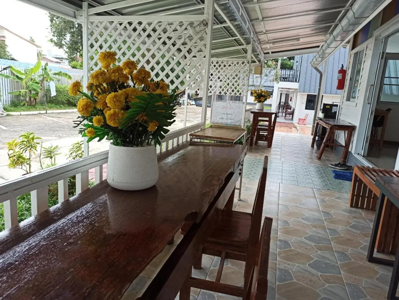 RainBow House Resort