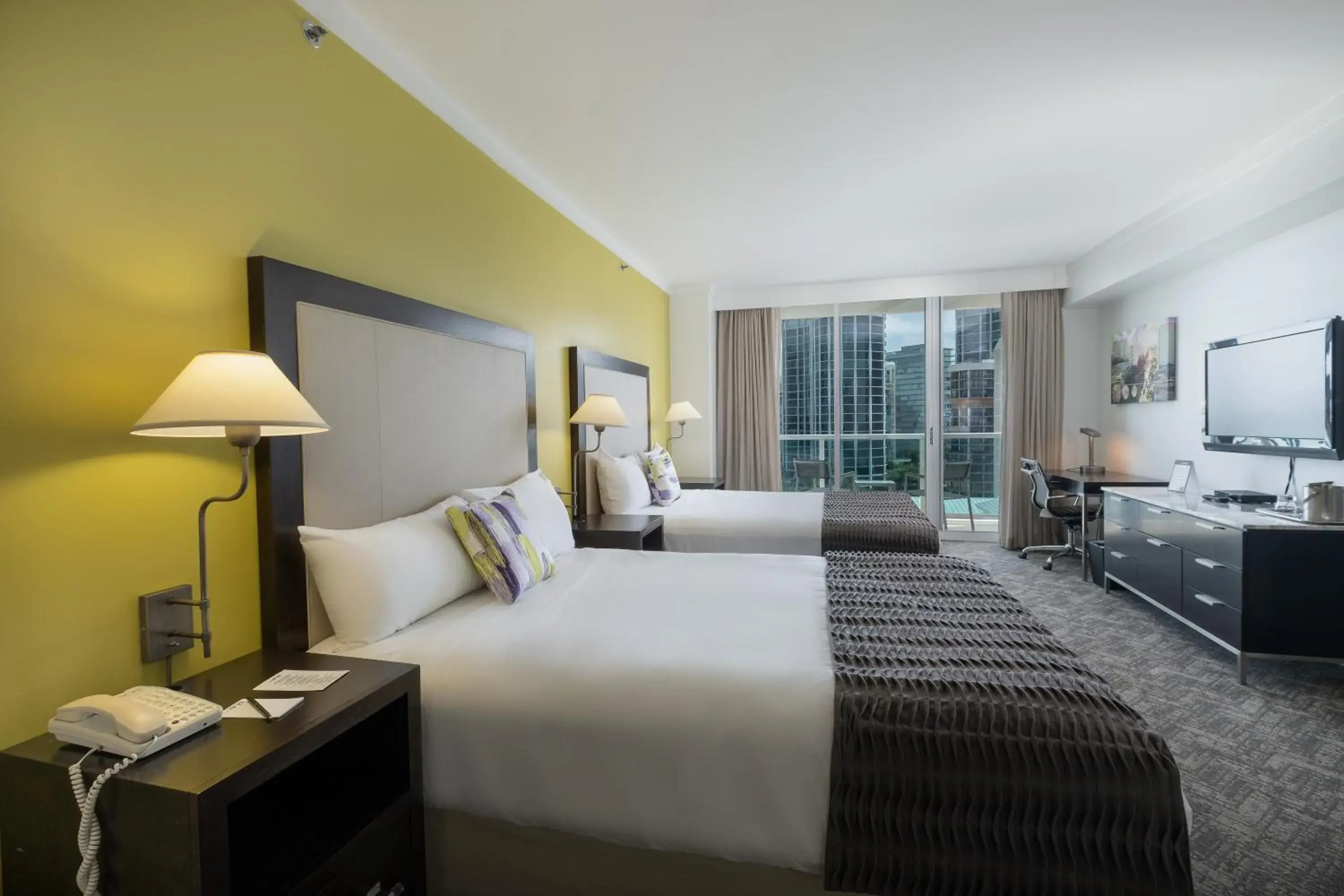 Queen Room with Two Queen Beds and City View in Hotel Arya BW Premier Collection Queen Room with Two Queen Beds and City View in Hotel Arya BW Premier Collection