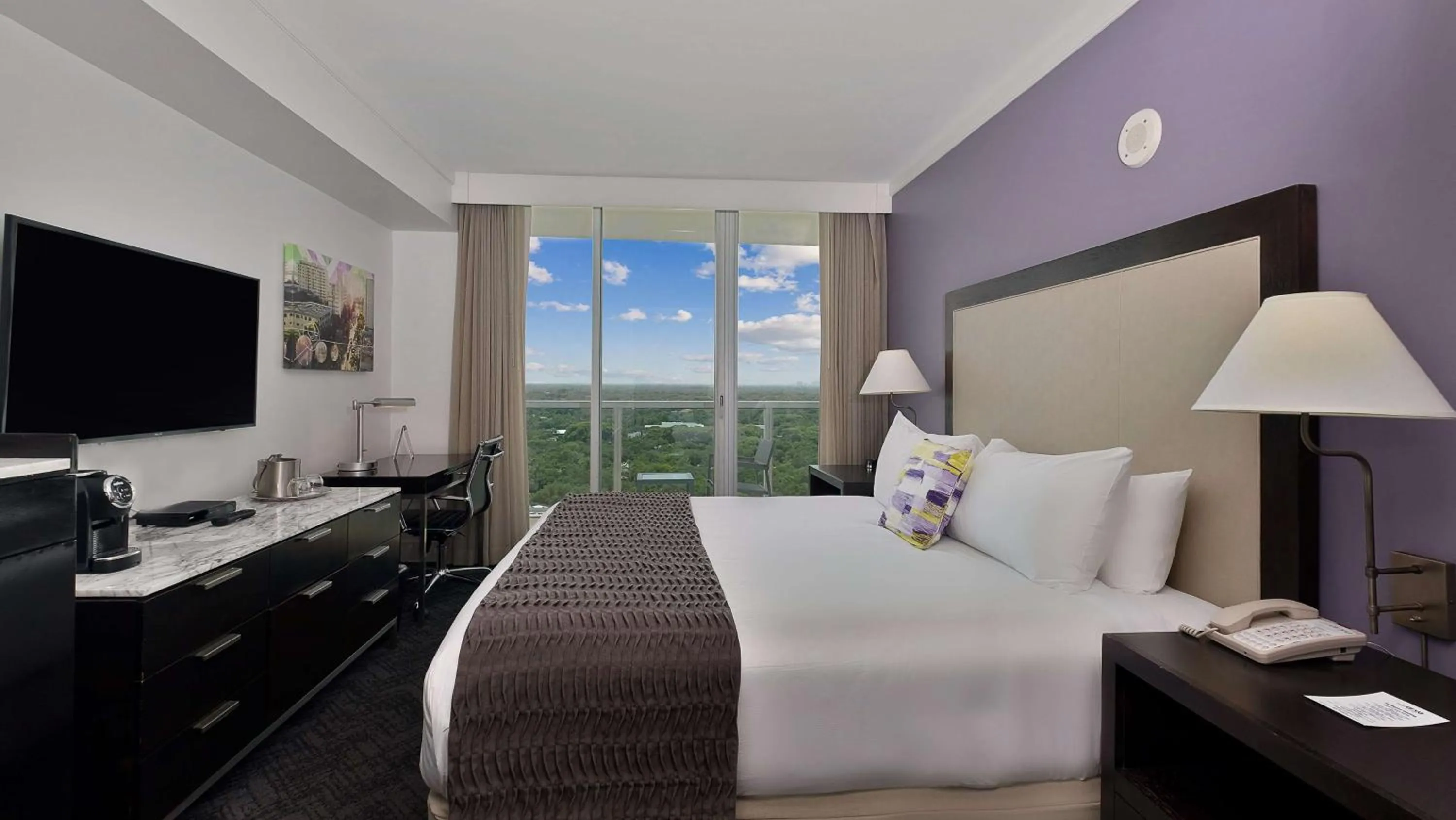 Bedroom, Bed in Hotel Arya BW Premier Collection