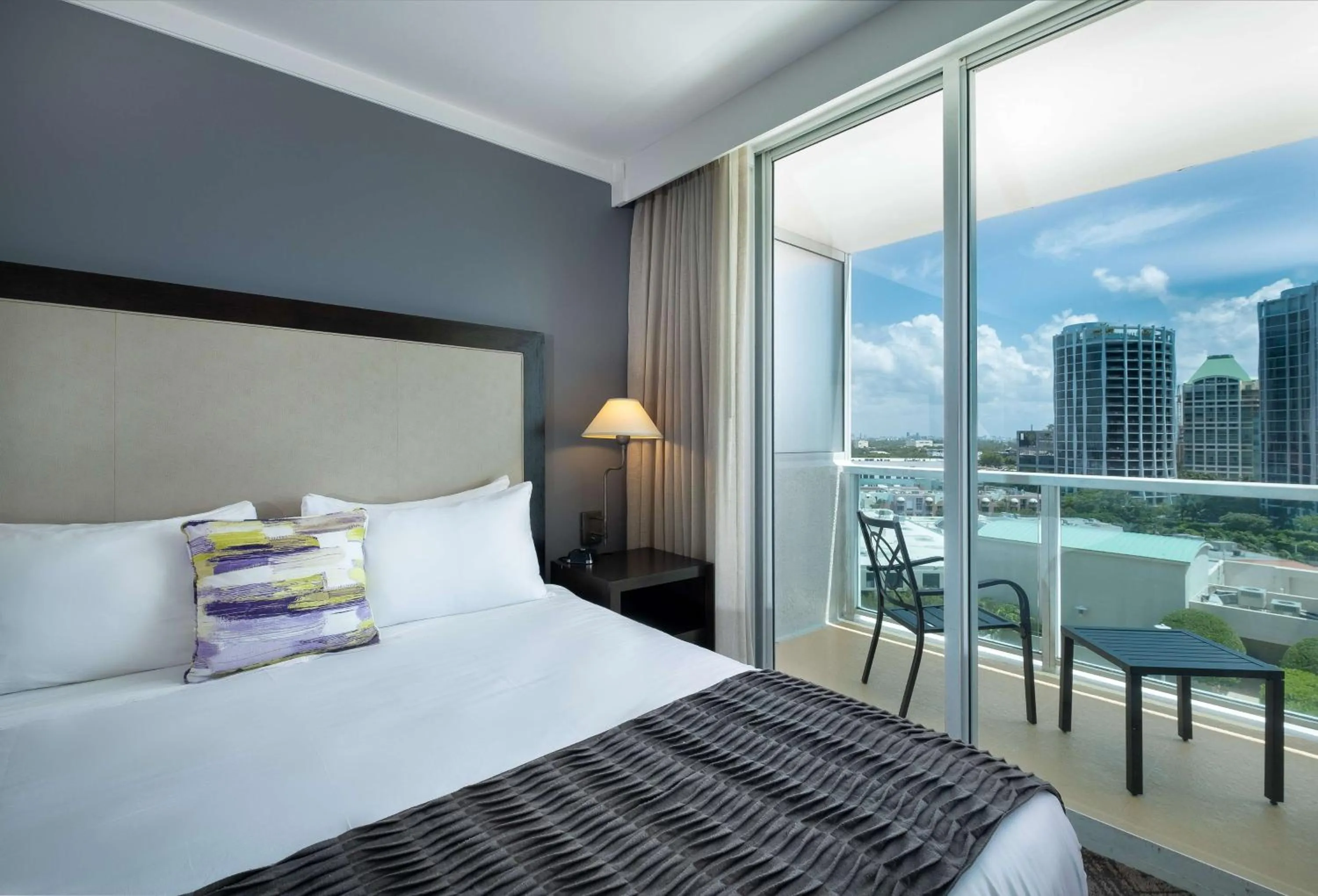 Bedroom, Bed in Hotel Arya BW Premier Collection