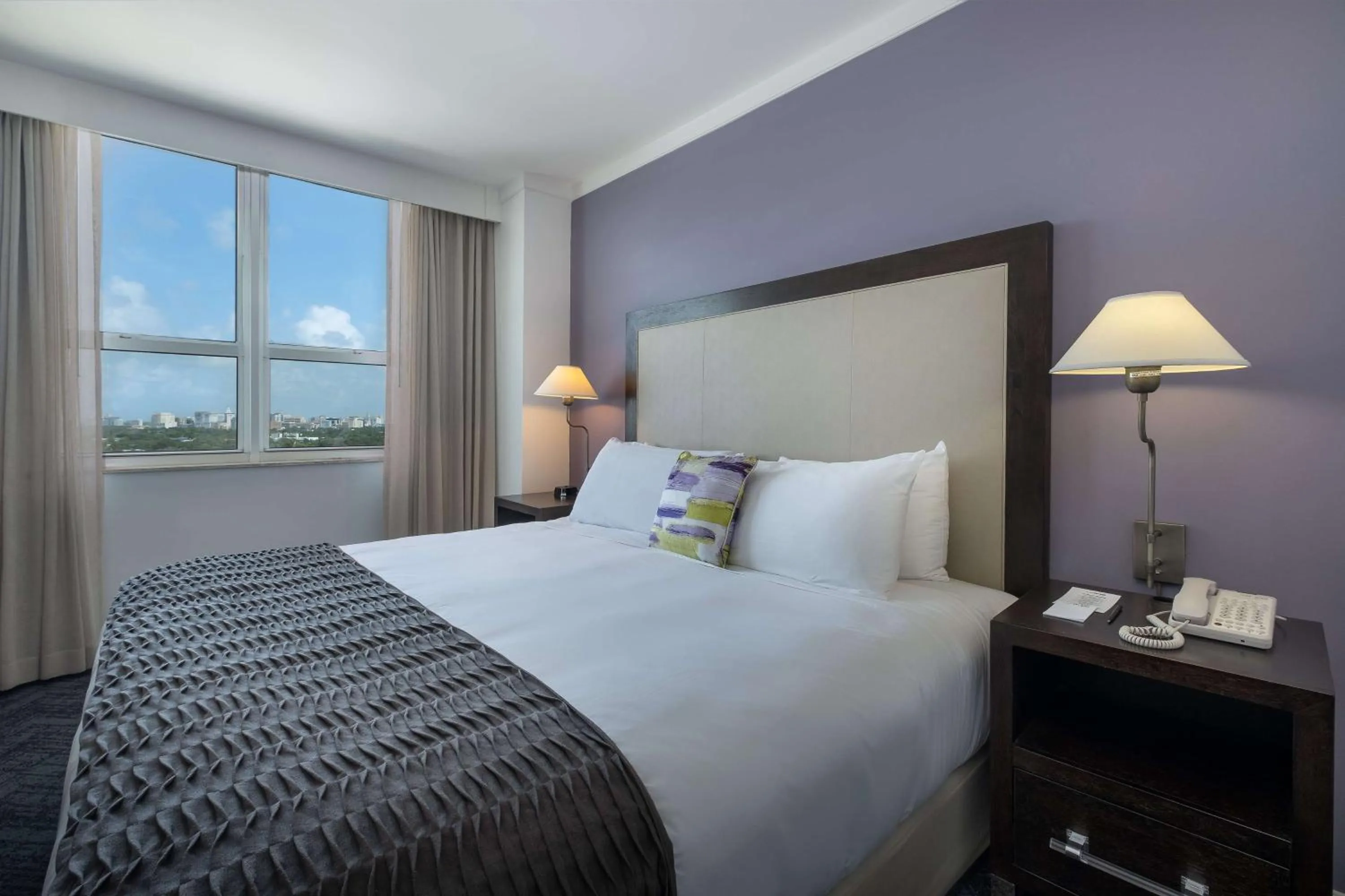 Bedroom, Bed in Hotel Arya BW Premier Collection