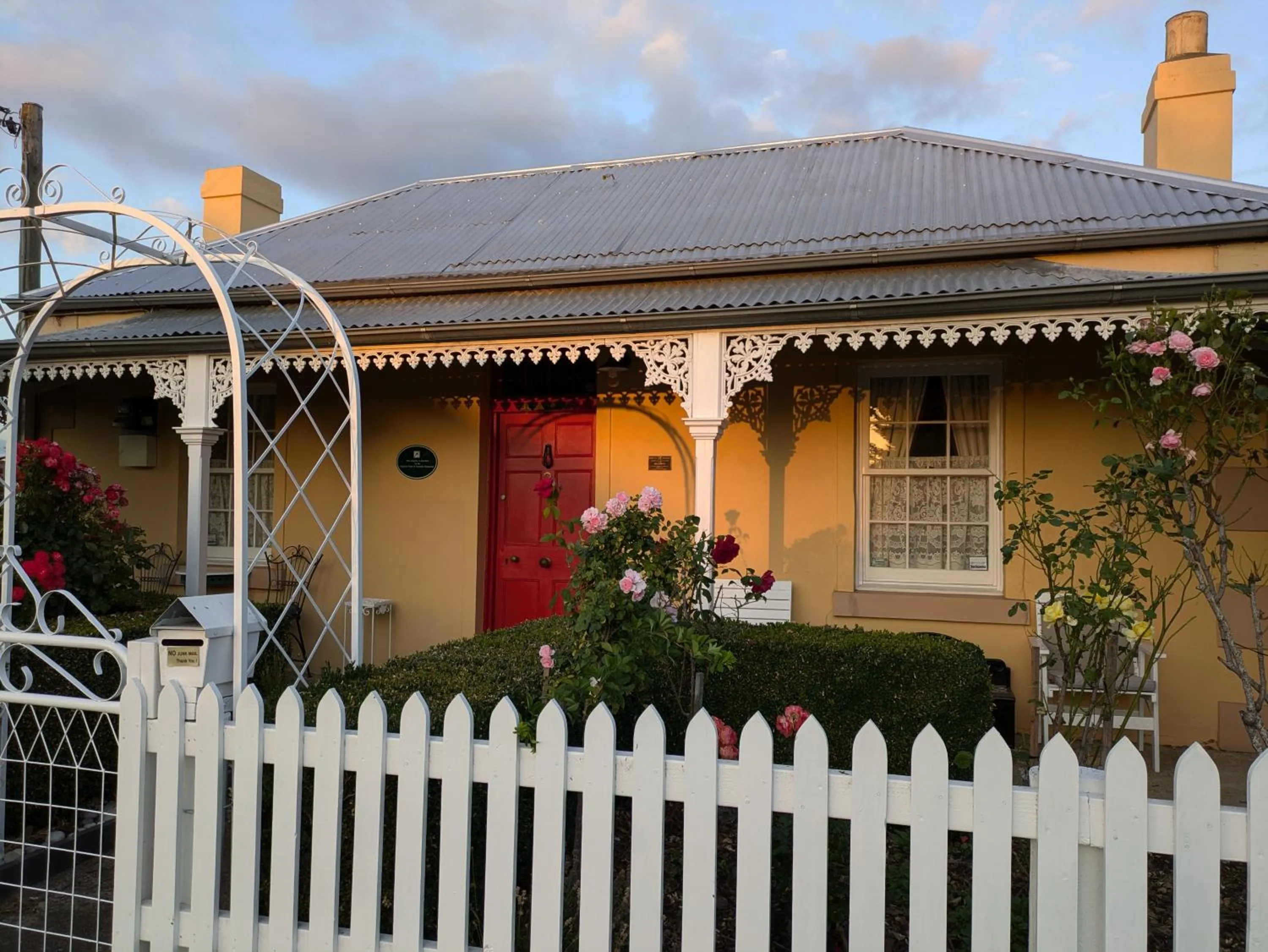 Property building in Bellamona Cottage Longford