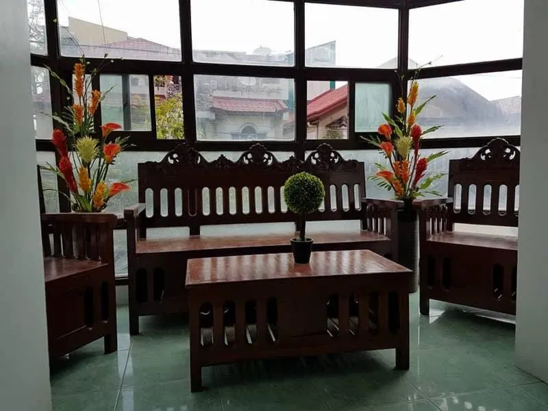 Decorative detail in N&J Lopez Lodging House