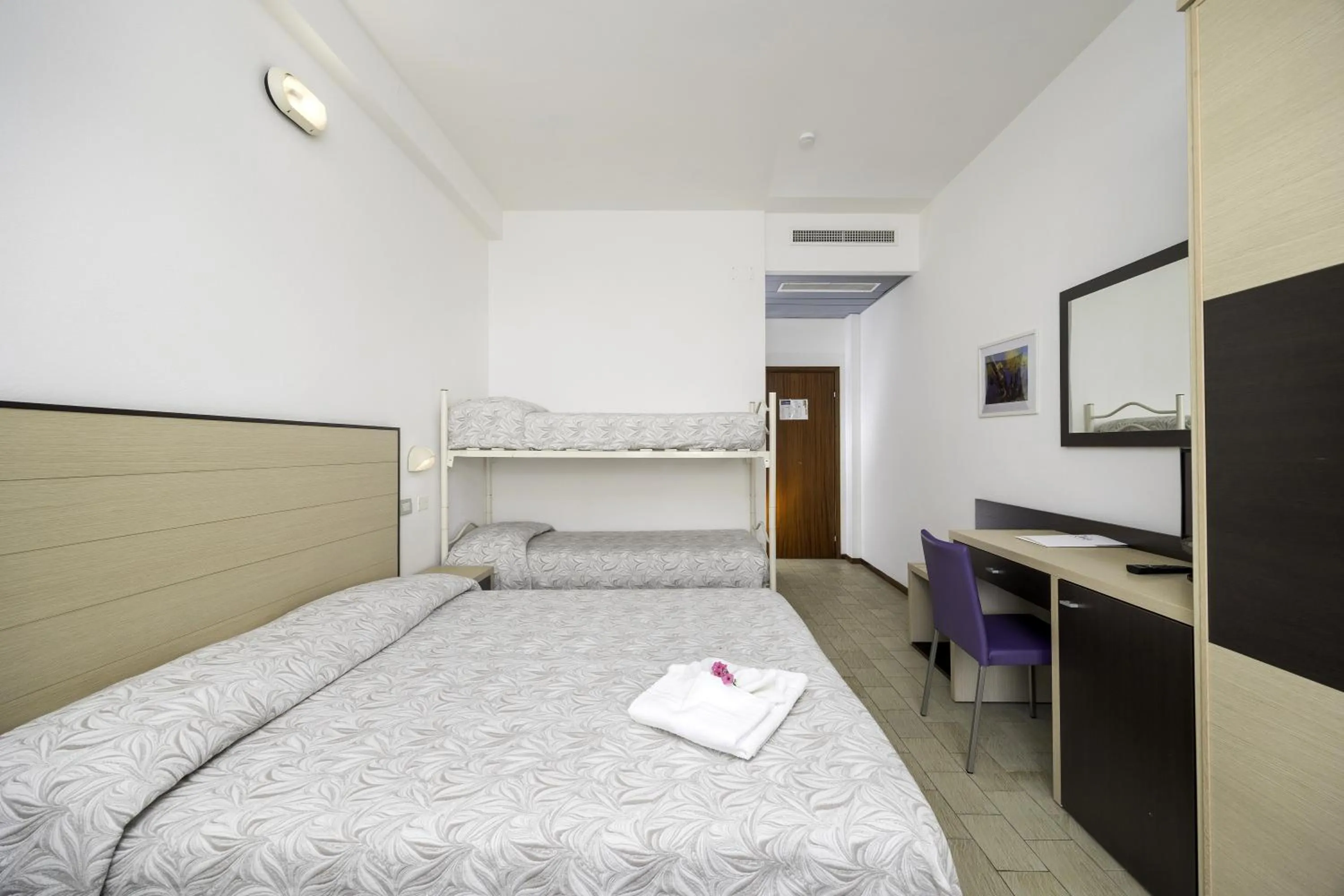 Bedroom in Hotel Marco