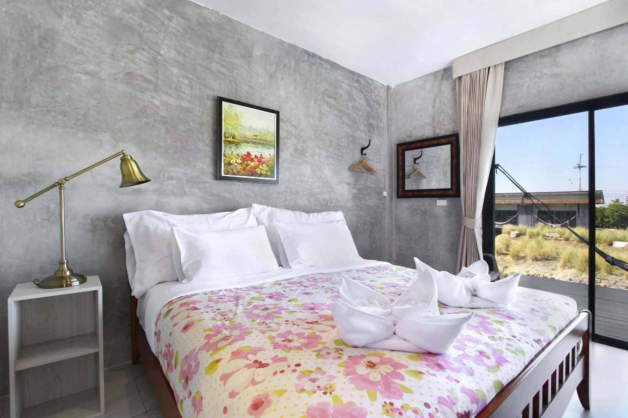 Bedroom, Bed in White Knot Khao Yai