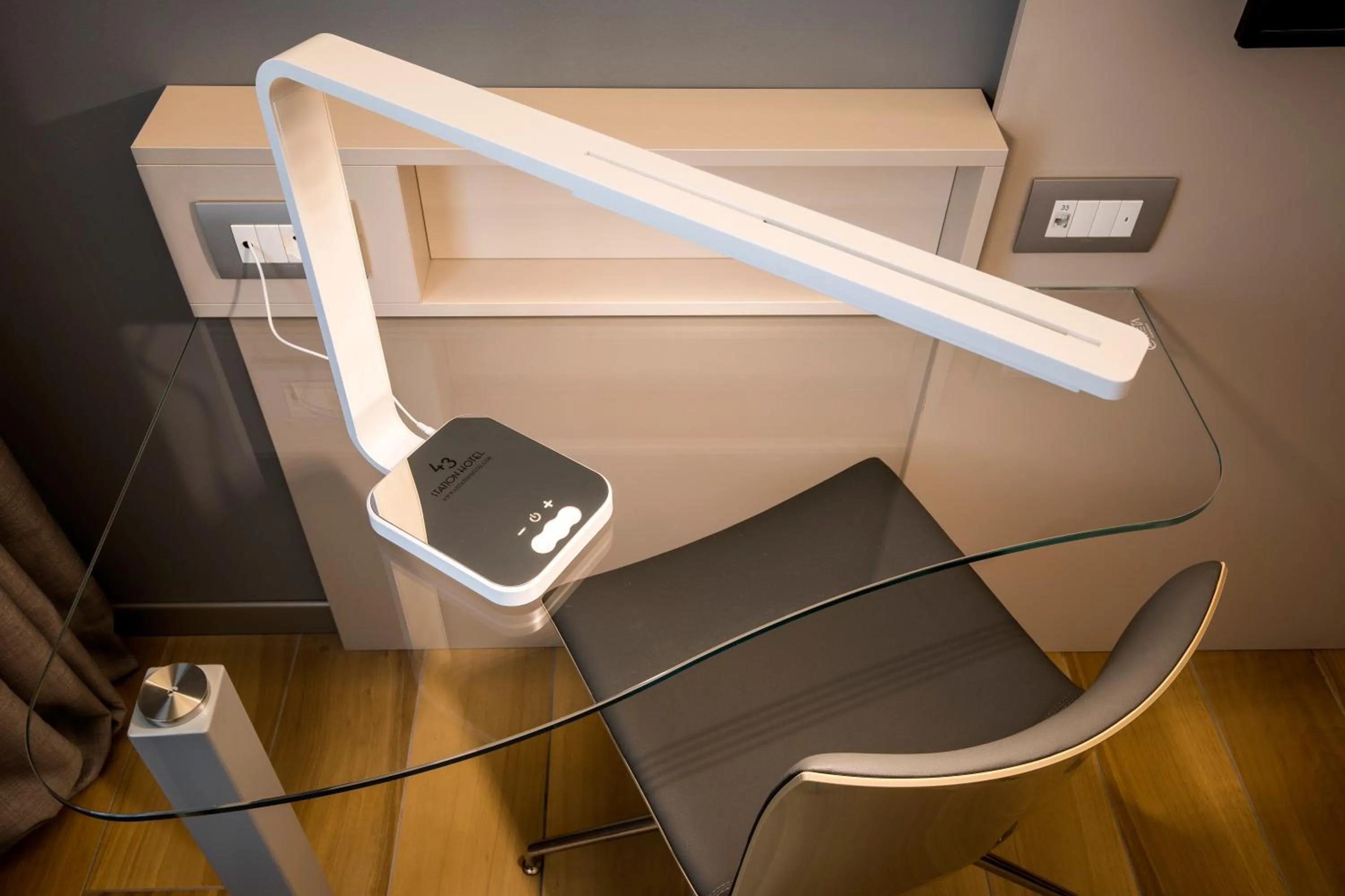 Bedroom in 43 Station Hotel