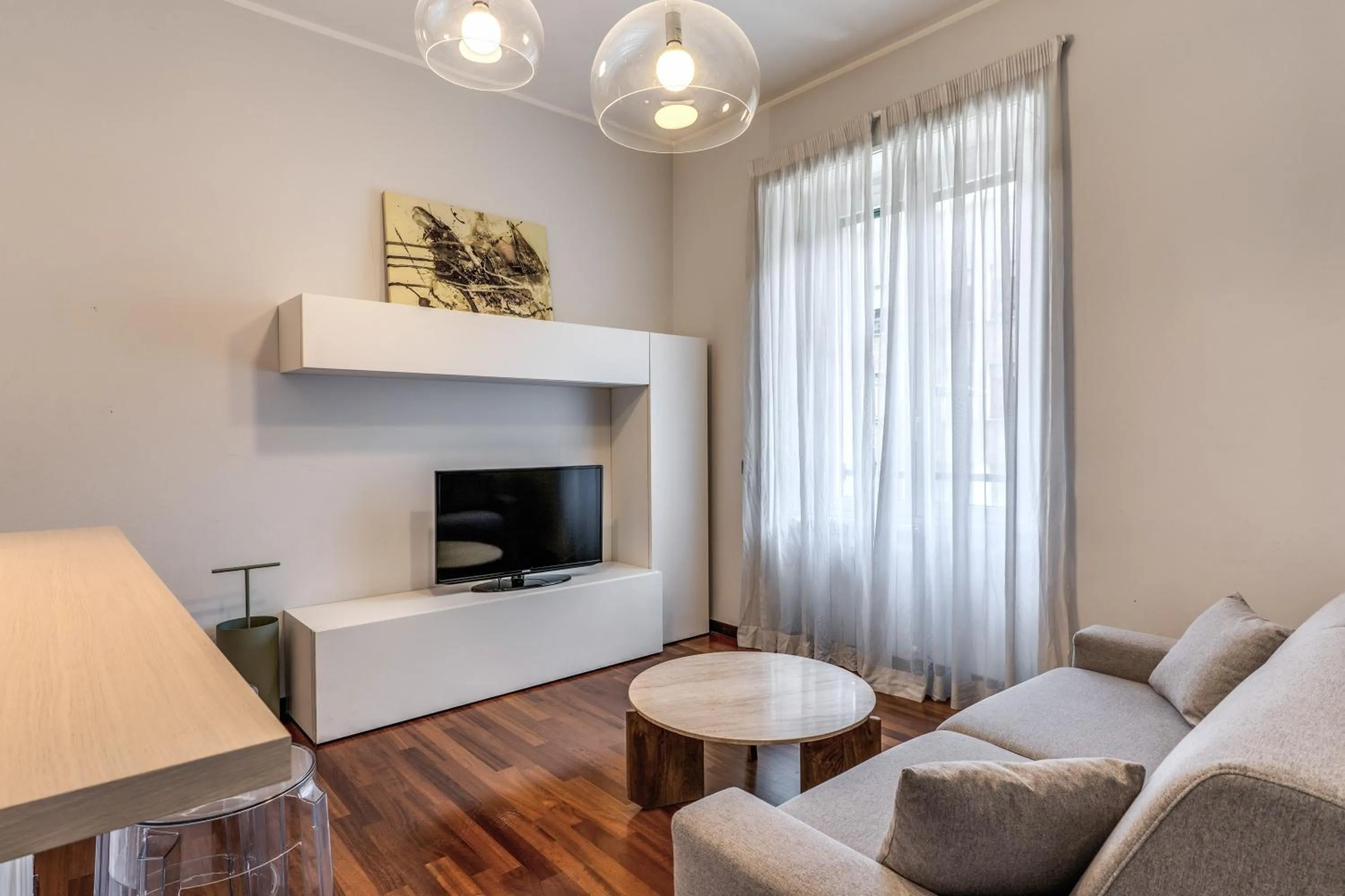 TV and multimedia in 43 Station Hotel