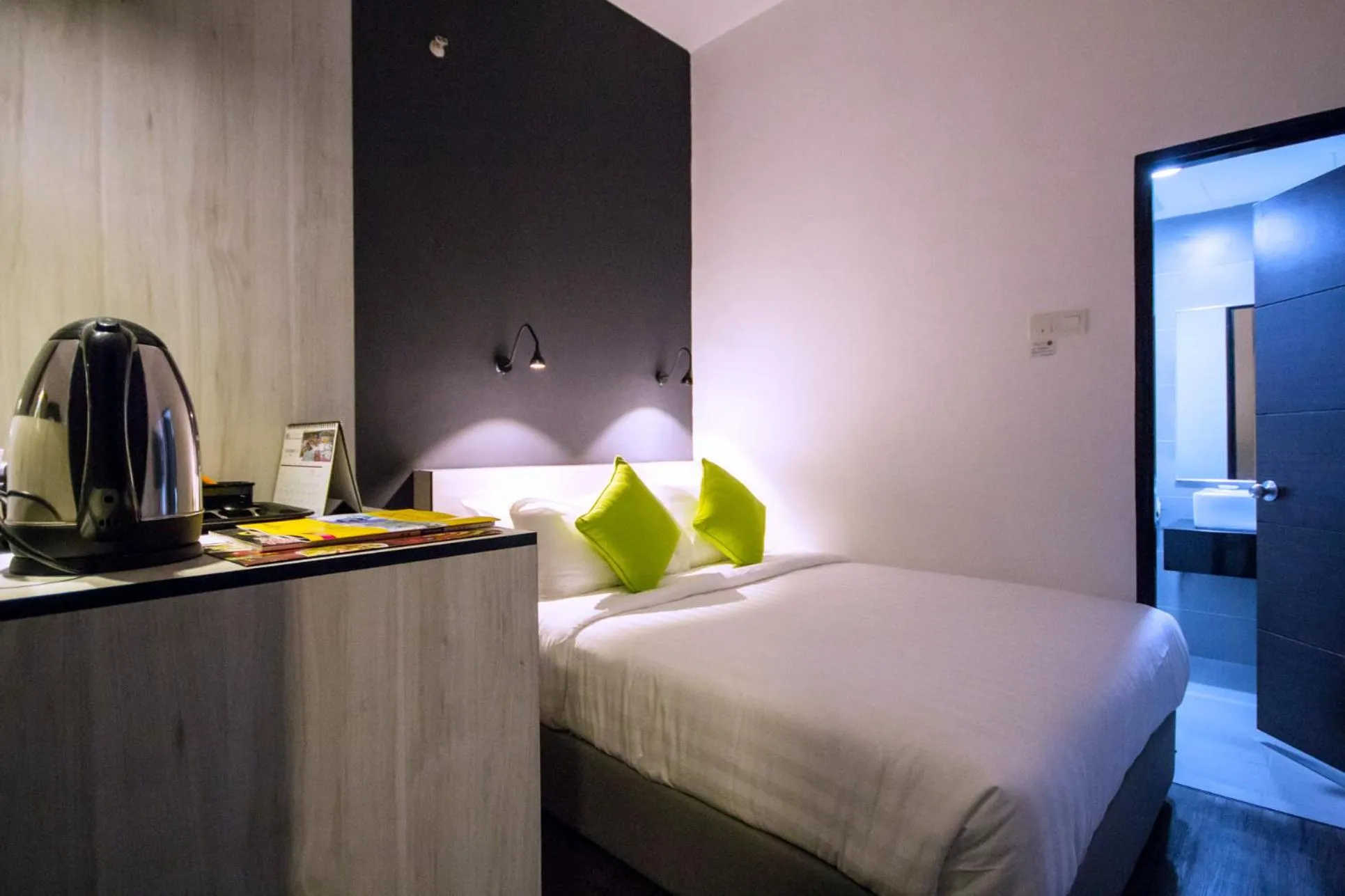 Superior Double Room - No Window in Manhattan Hotel Ipoh