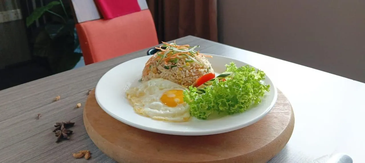 Asian breakfast in Manhattan Hotel Ipoh