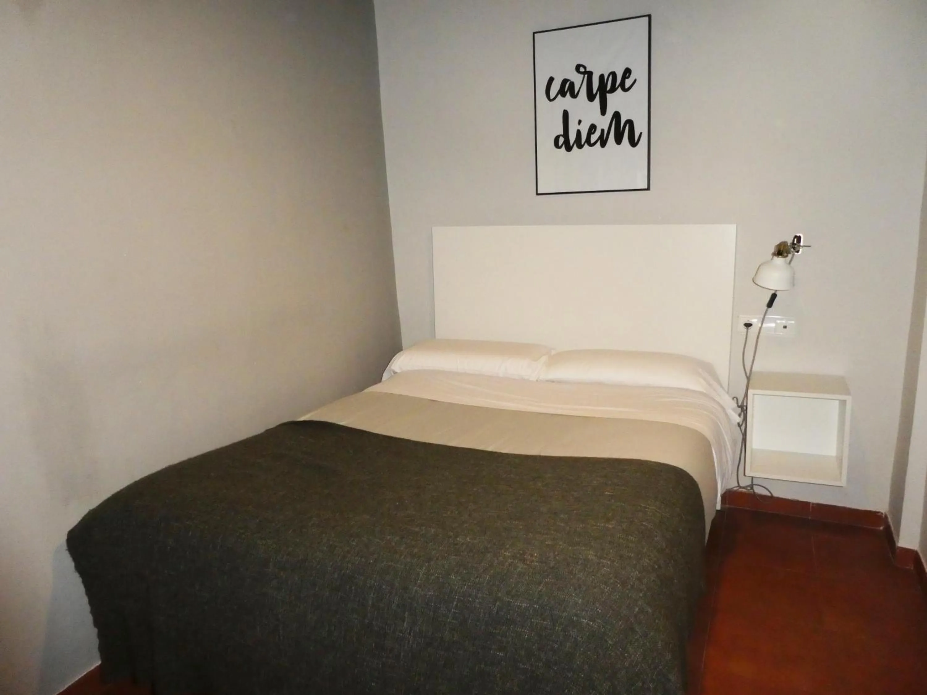 Bedroom, Bed in Apartamentos Nahira Suites 3000