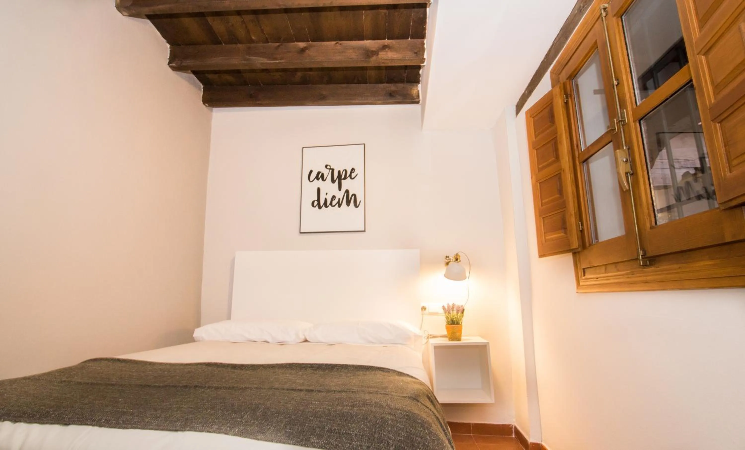 Bedroom, Bed in Apartamentos Nahira Suites 3000