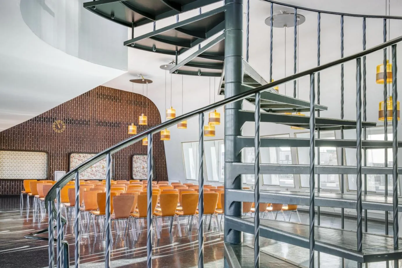 Decorative detail in IntercityHotel Hannover