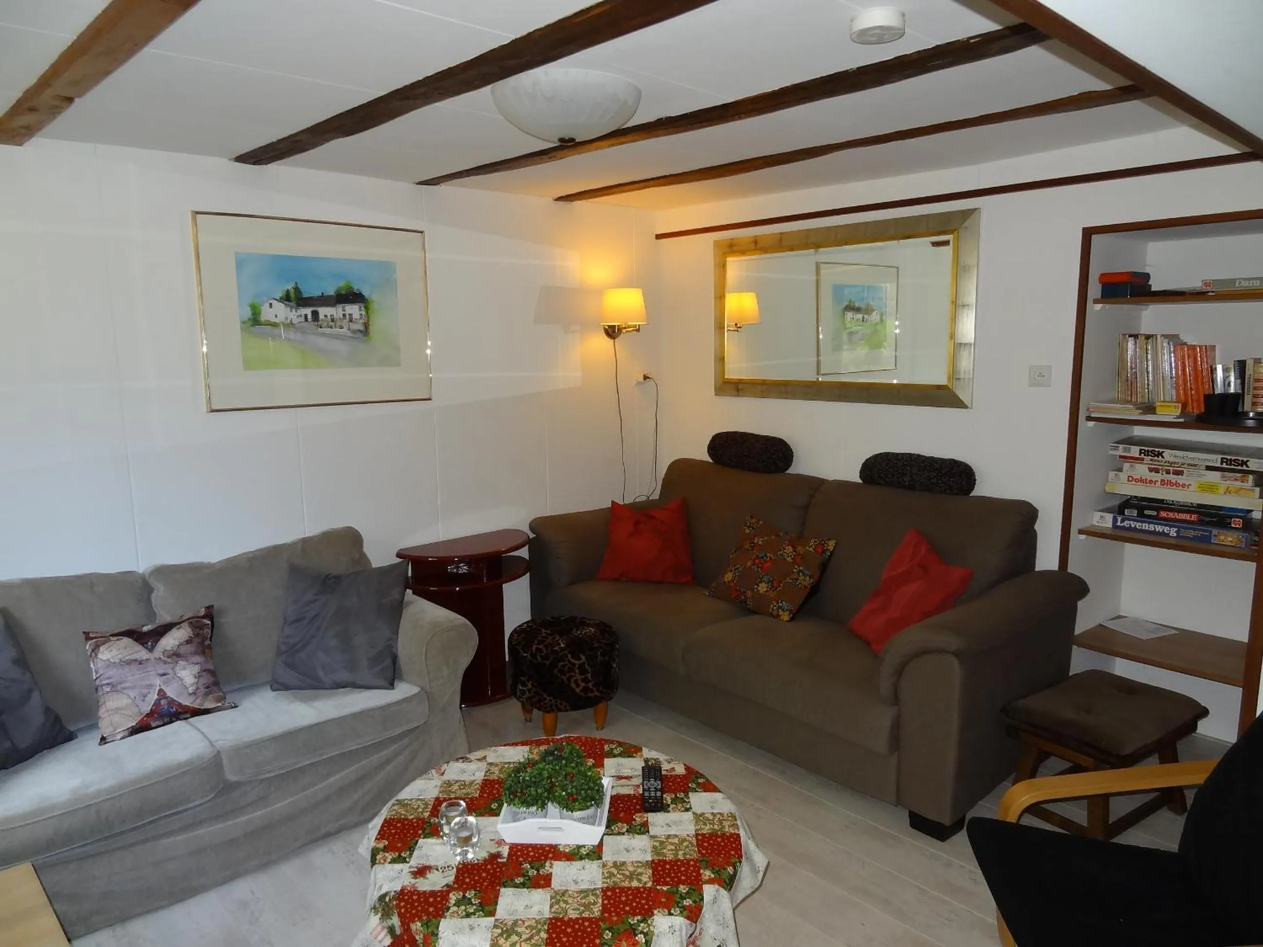 Photo of the whole room in La Fermette Blanche