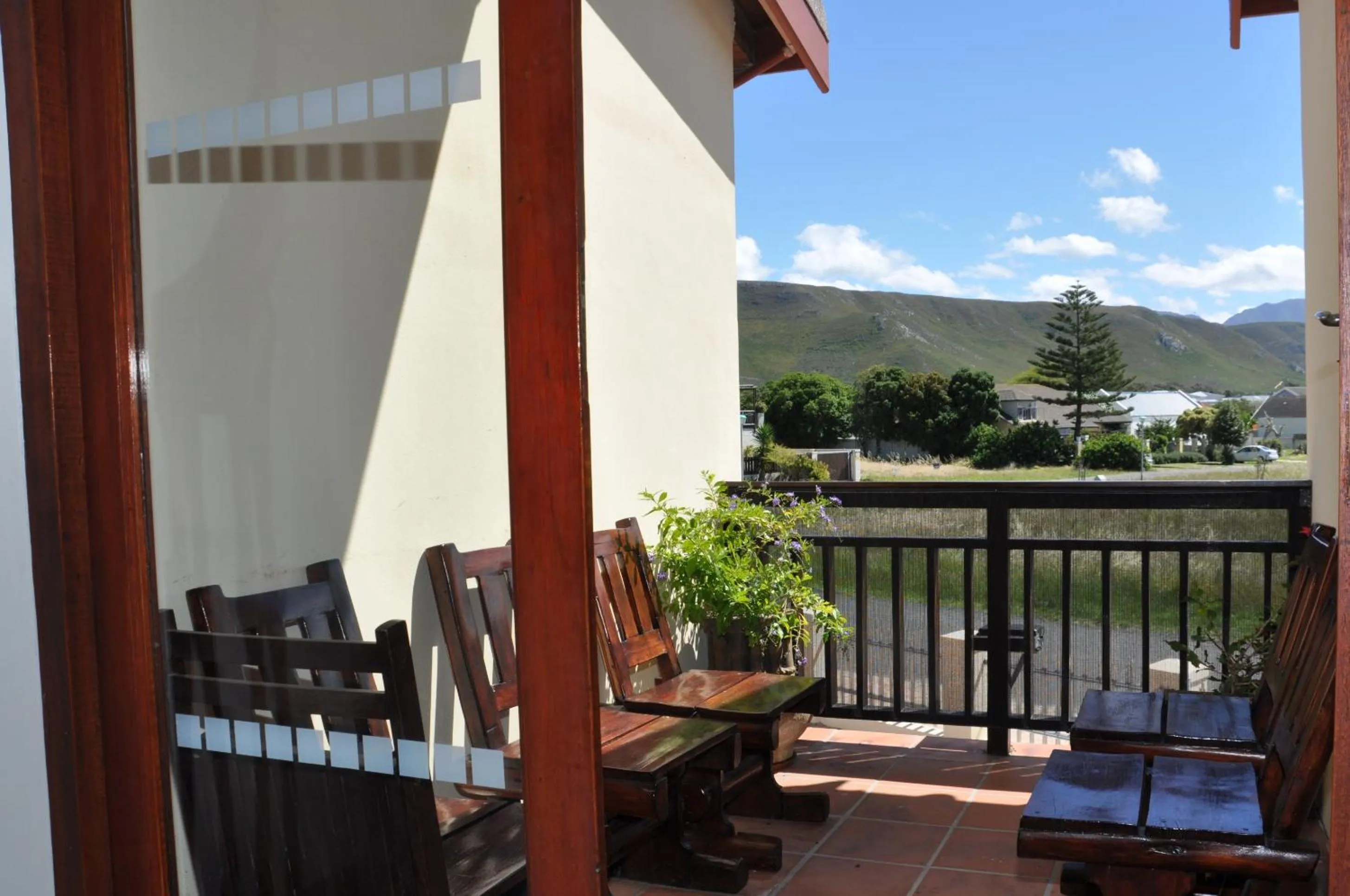 Neighbourhood in Hermanus AT HOME