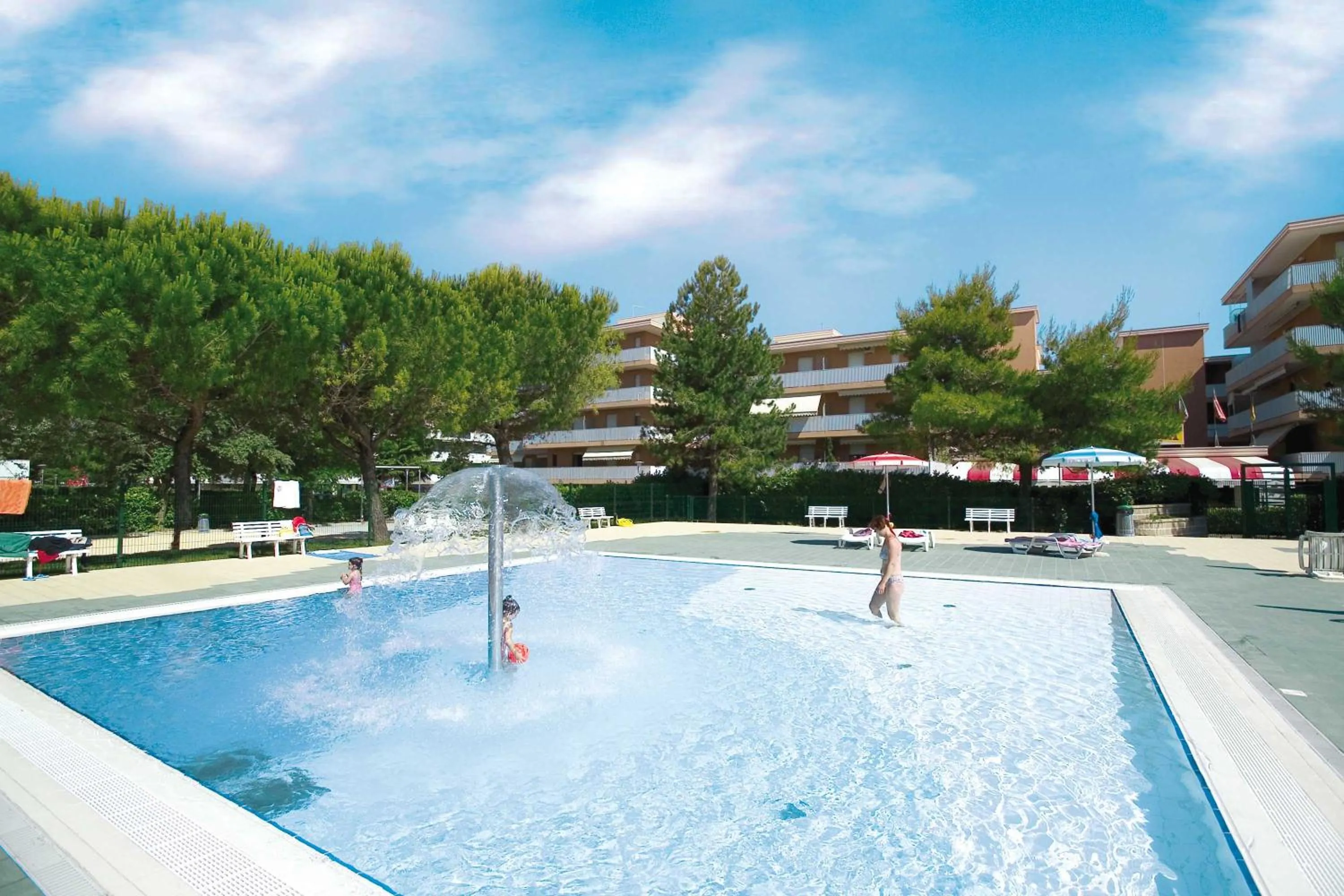 Swimming pool in Residence Valbella