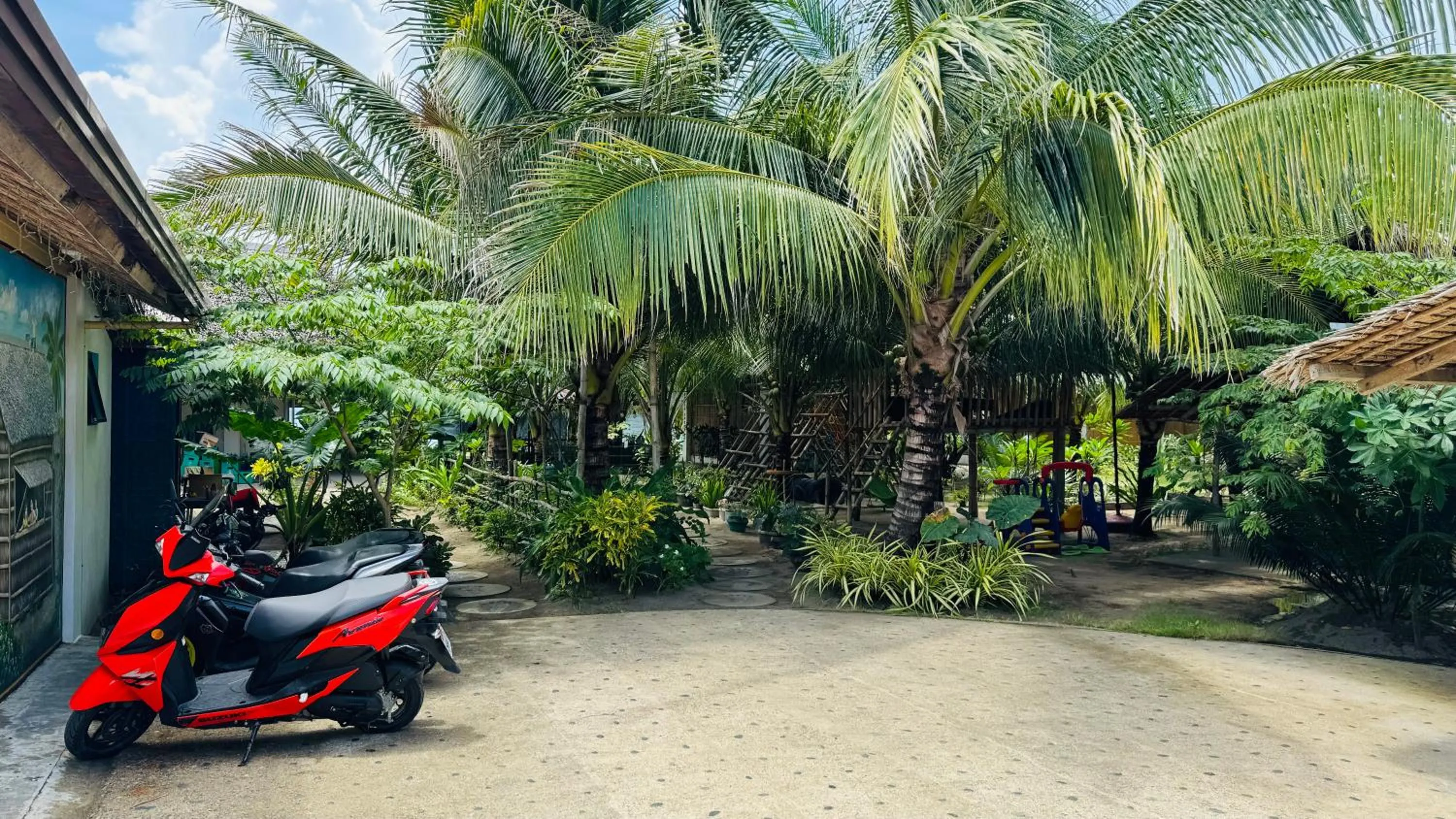 Natural landscape in Footprints Beach Resort