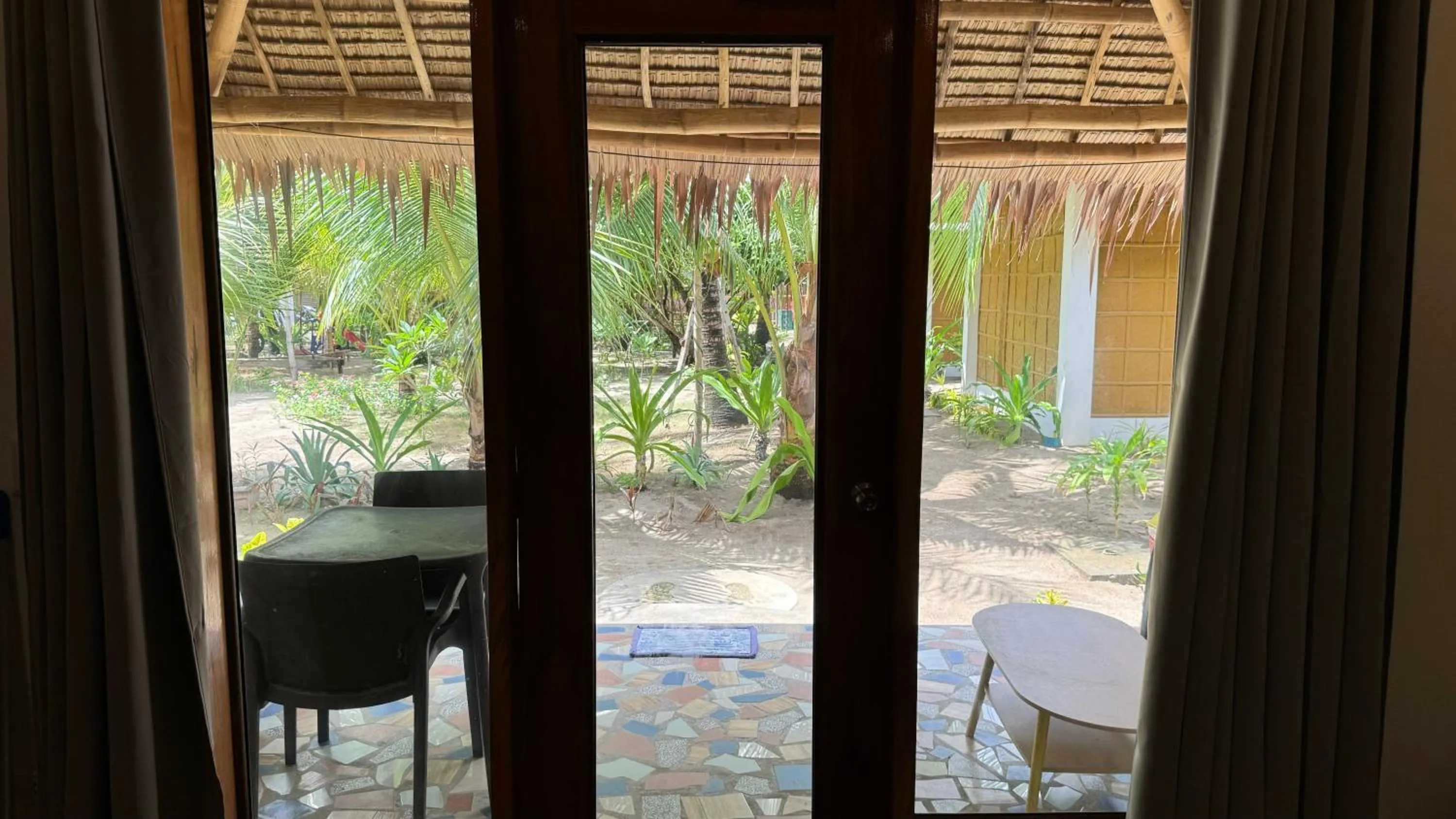 Garden view in Footprints Beach Resort