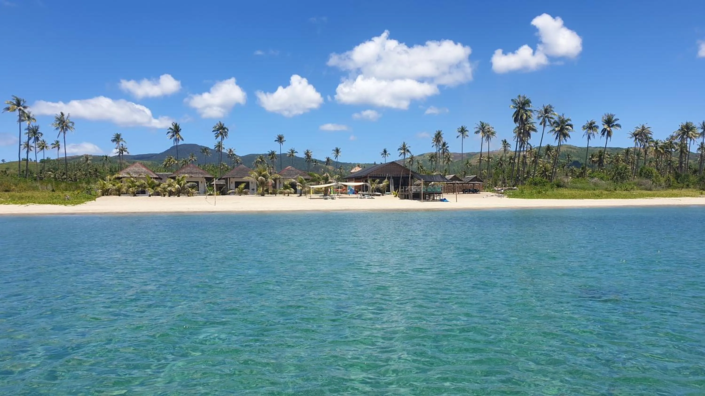 Beach in Footprints Beach Resort