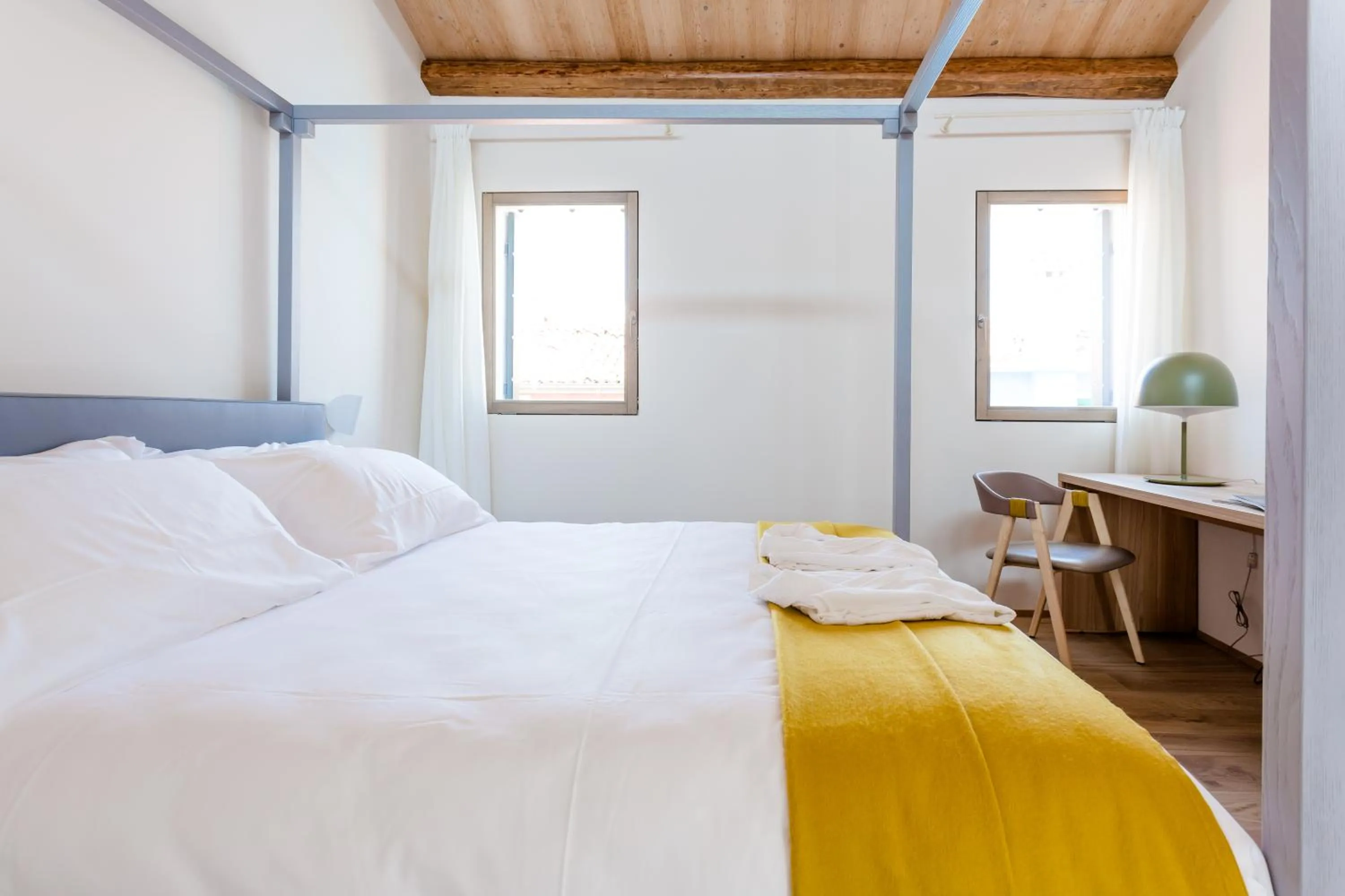 Bedroom, Bed in Casa Burano