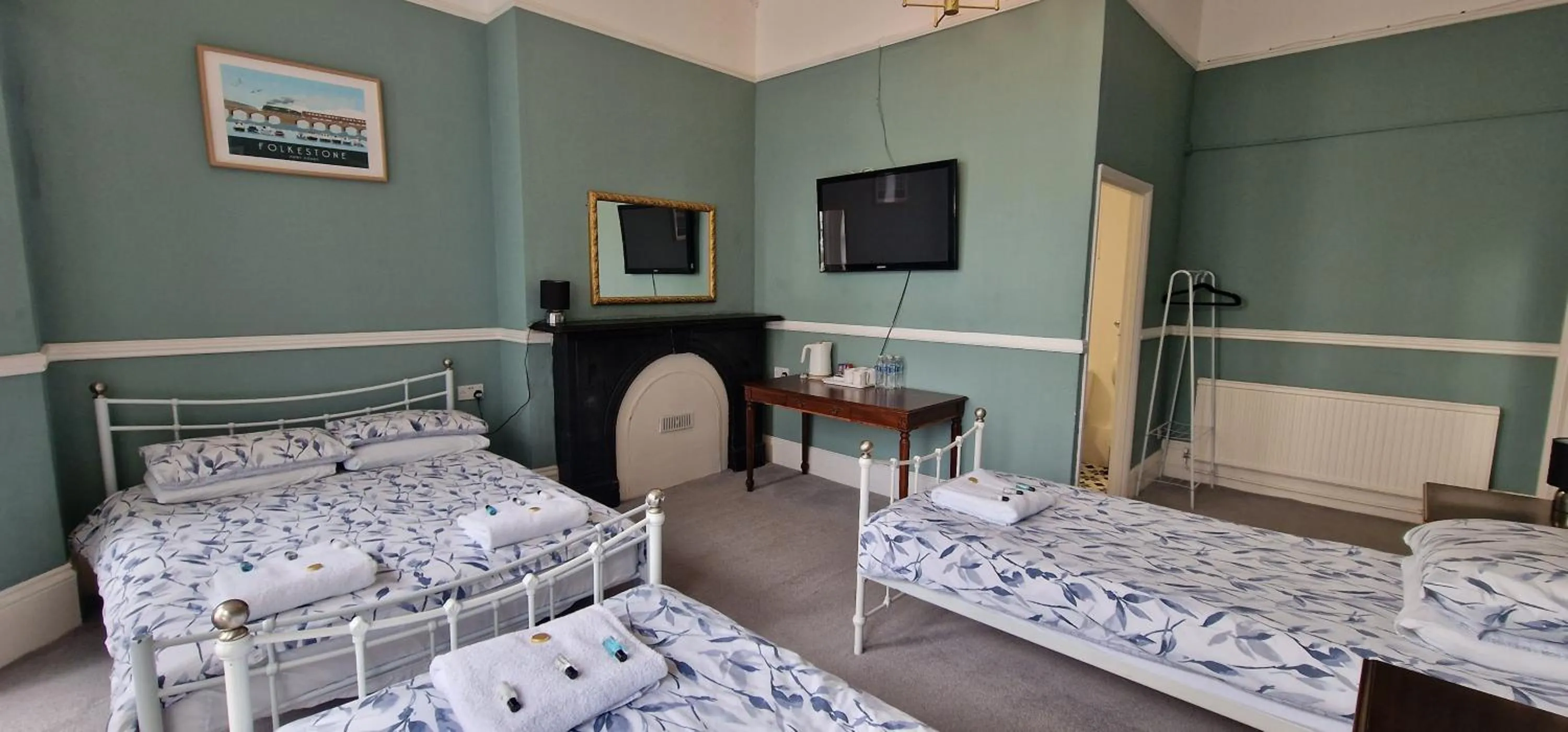 Family, Bed in Westward Ho Hotel