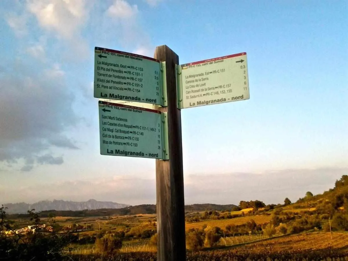 Hotel rural HD Riudebitlles art i allotjament