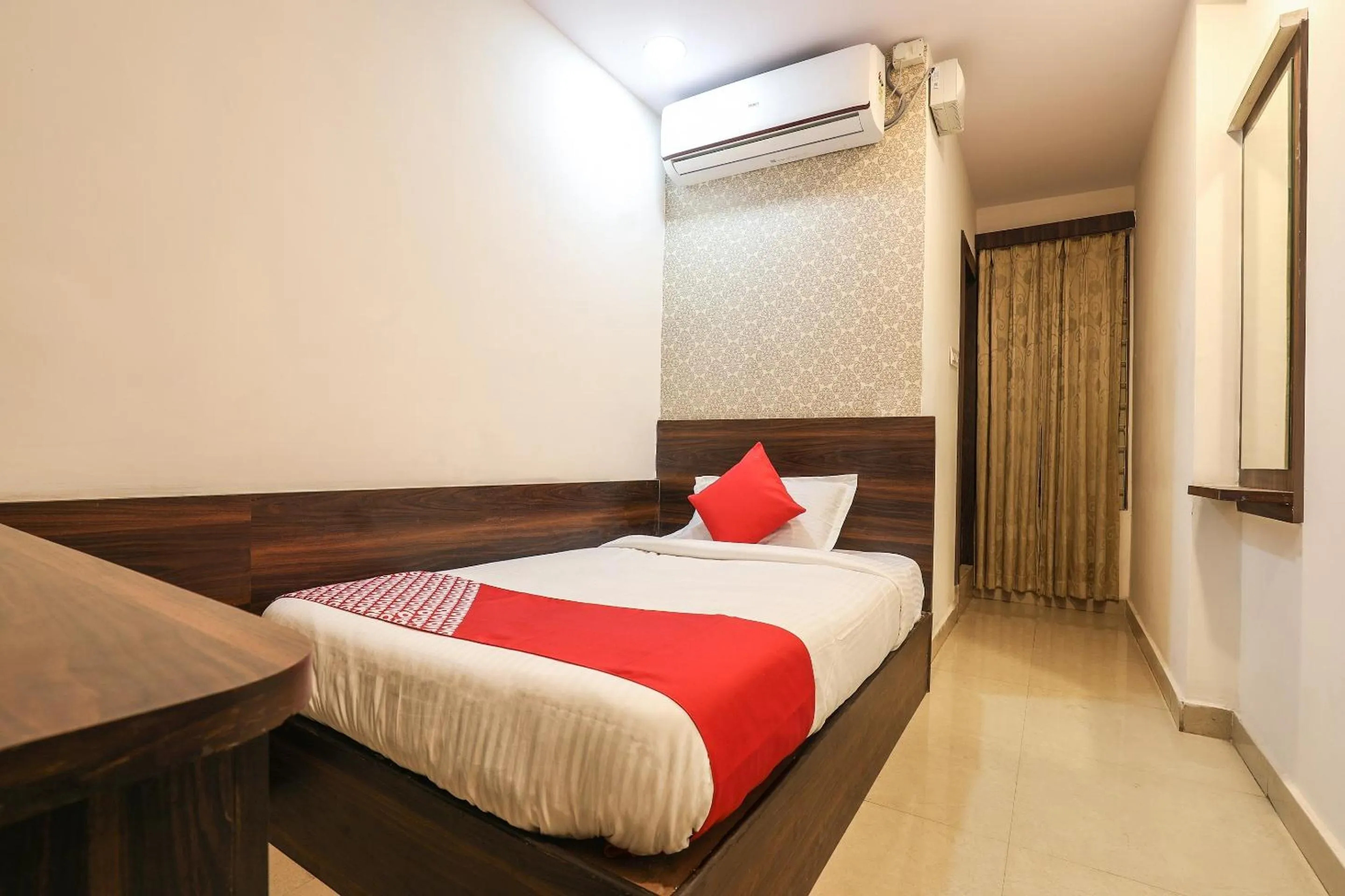 Bedroom, Bed in Hotel O Deccan Lodging And Boarding