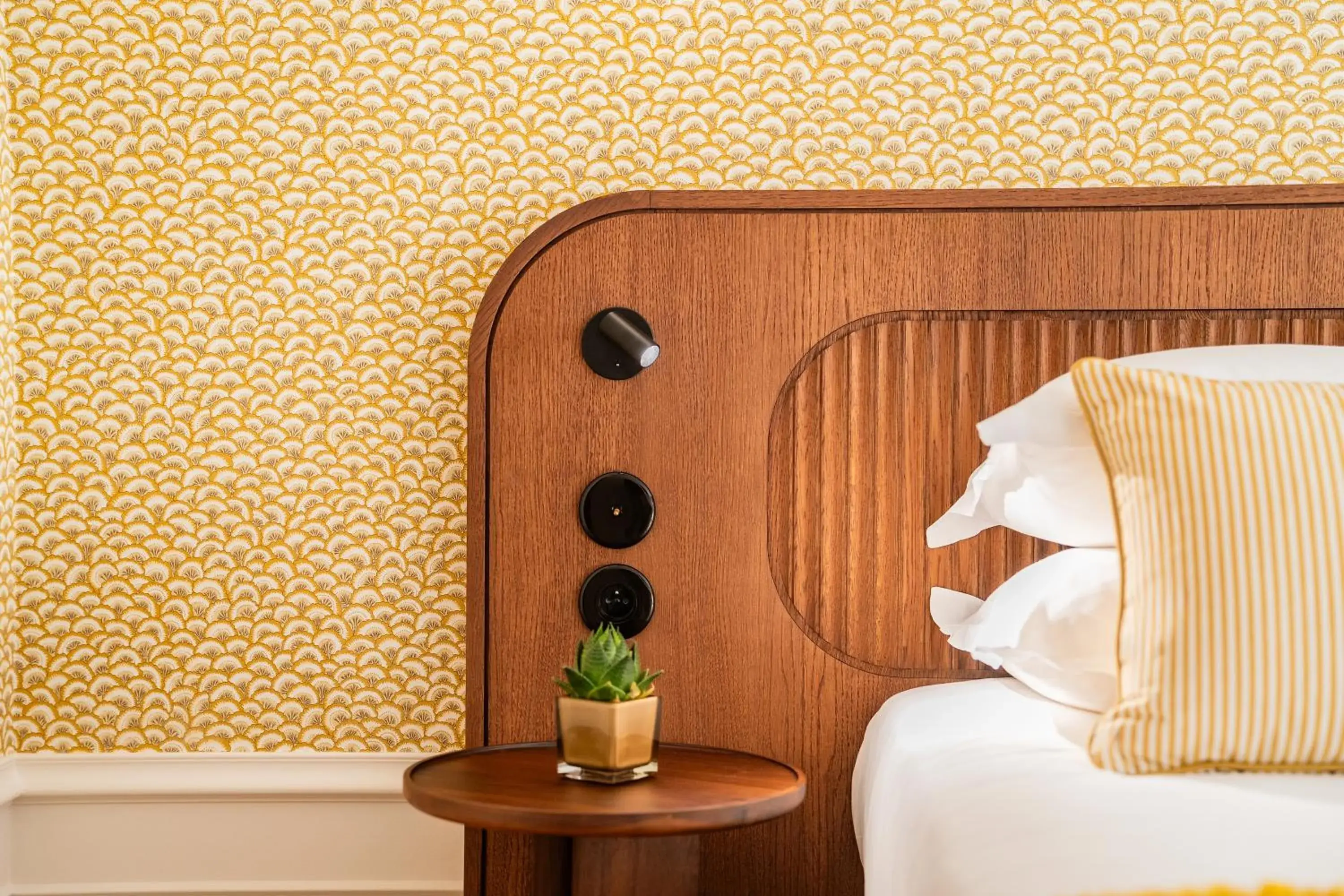 Single Room in Hôtel Lepoussin Single Room in Hôtel Lepoussin